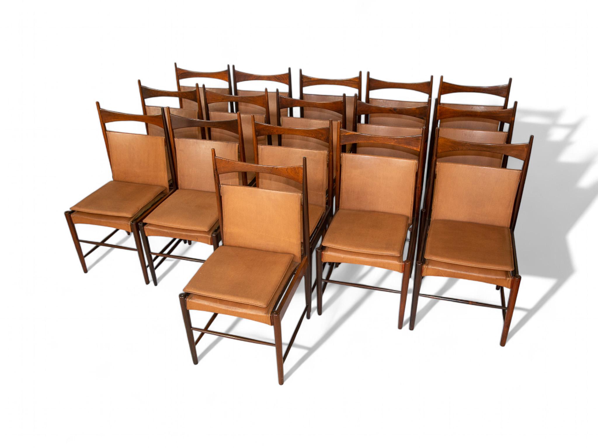 16 Brazilian Modern “Cantu Alta” Dining Chairs by Sergio Rodrigues, 1960s For Sale 3