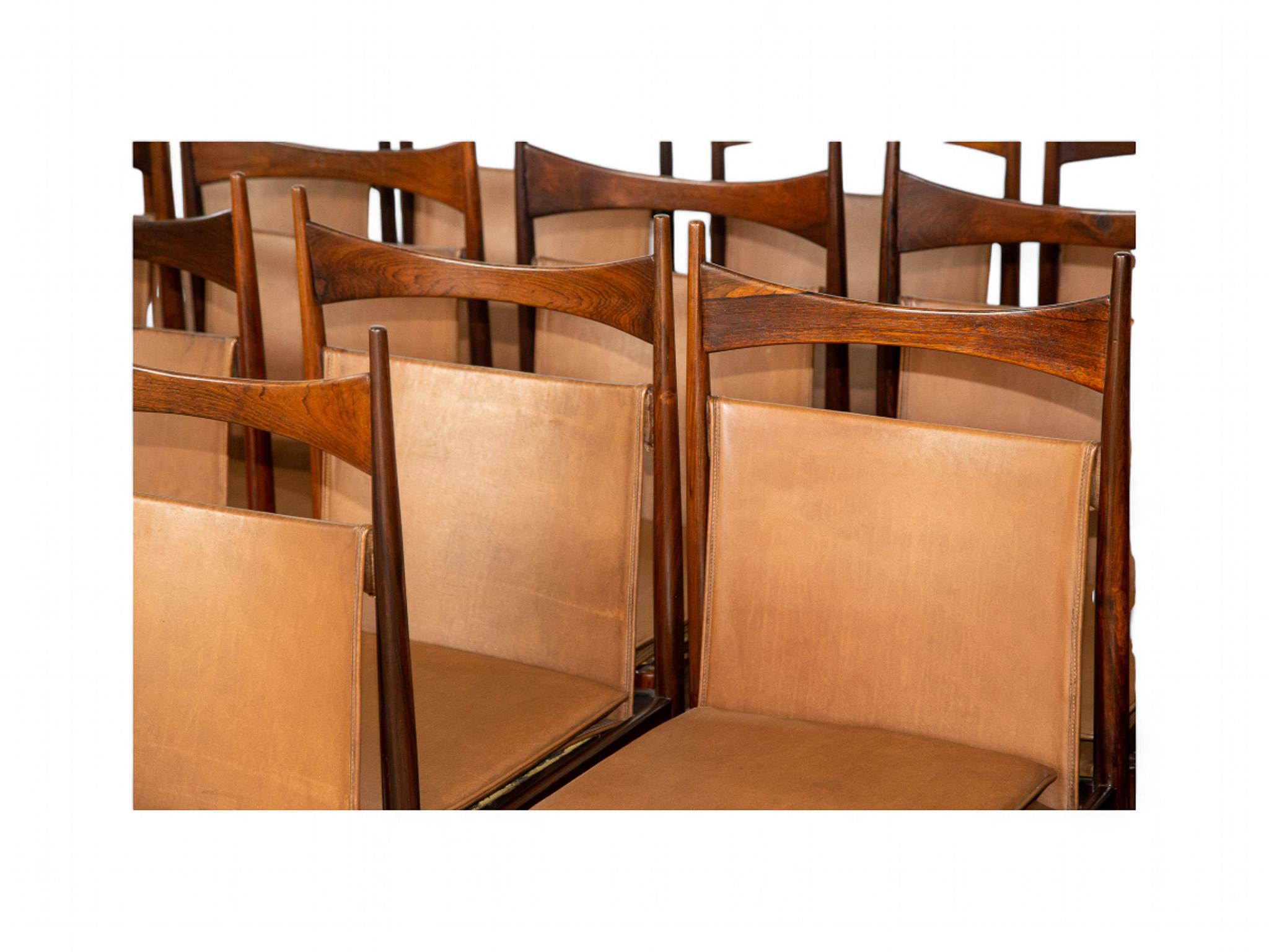16 Brazilian Modern “Cantu Alta” Dining Chairs by Sergio Rodrigues, 1960s For Sale 6