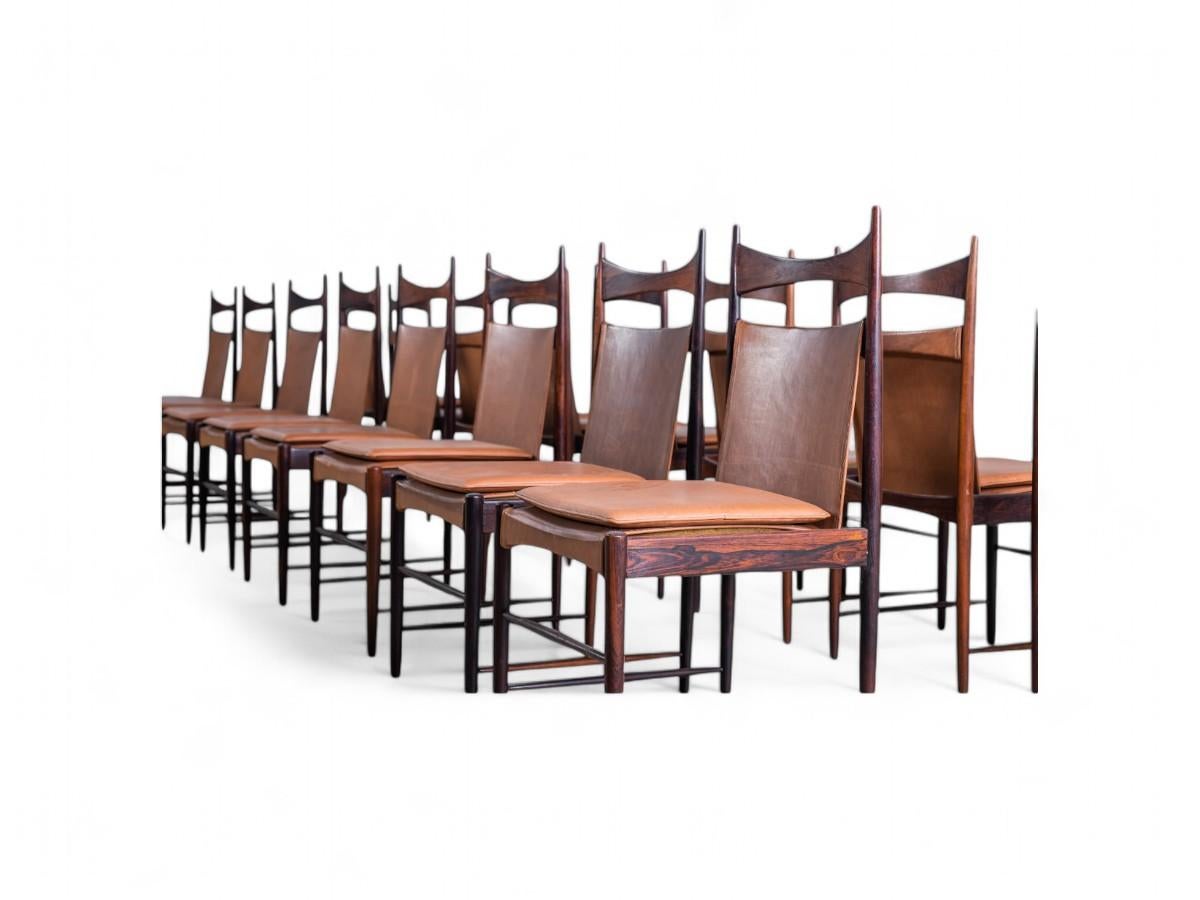 Mid-Century Modern 16 Brazilian Modern “Cantu Alta” Dining Chairs by Sergio Rodrigues, 1960s For Sale