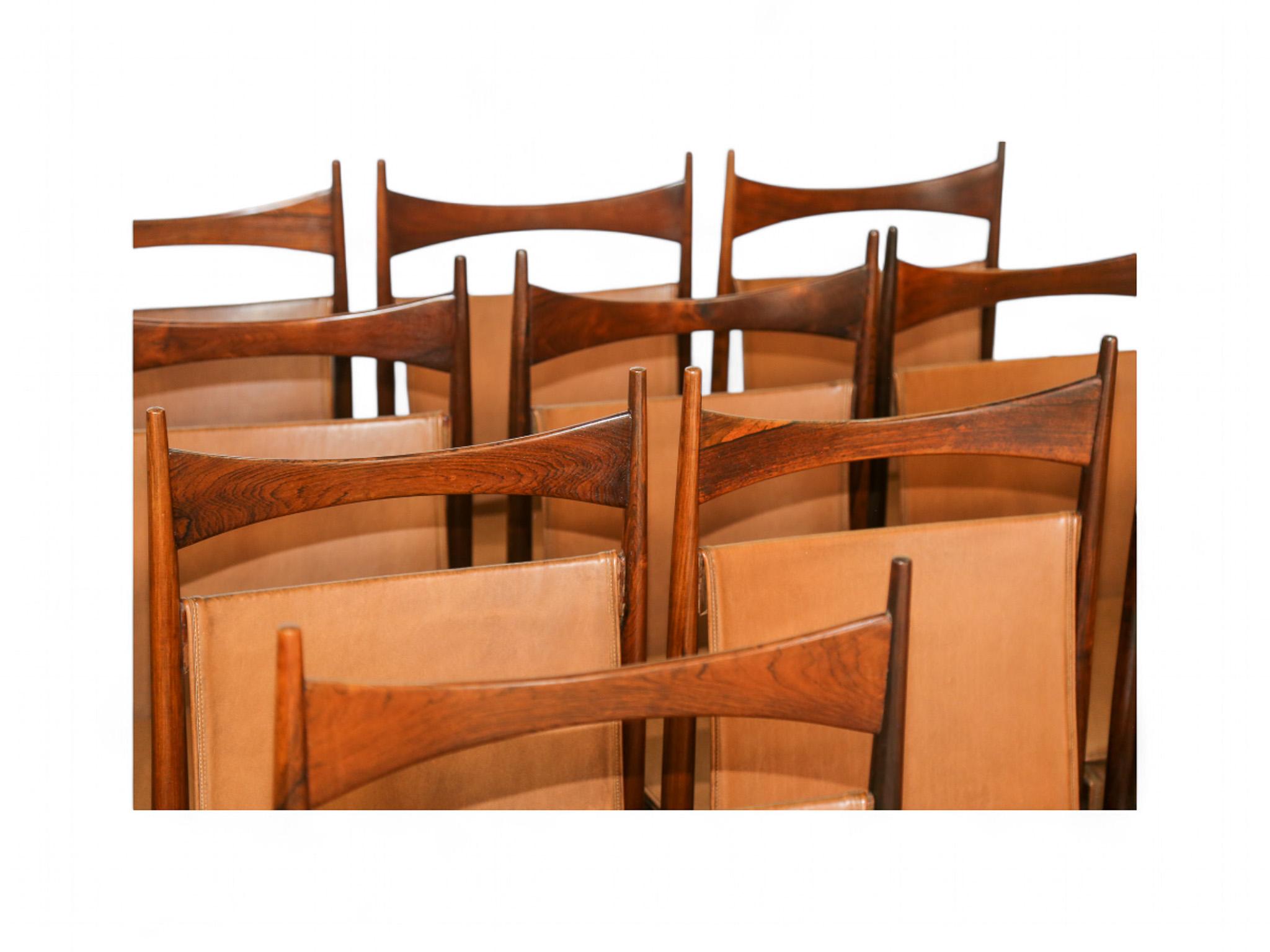16 Brazilian Modern “Cantu Alta” Dining Chairs by Sergio Rodrigues, 1960s For Sale 1