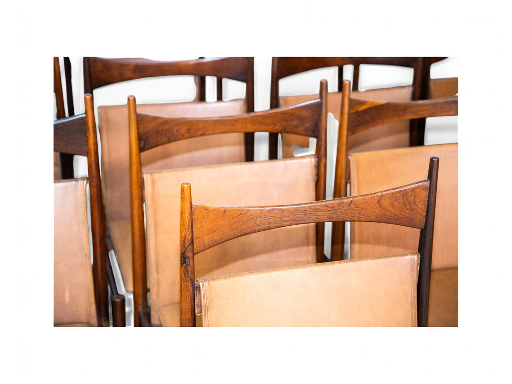 16 Brazilian Modern “Cantu Alta” Dining Chairs by Sergio Rodrigues, 1960s For Sale 2