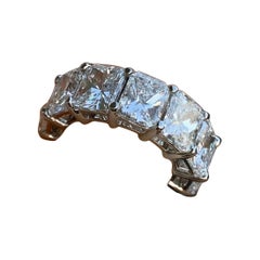 Anello di eternità con diamante radiante da 16 carati circa, Ben Dannie