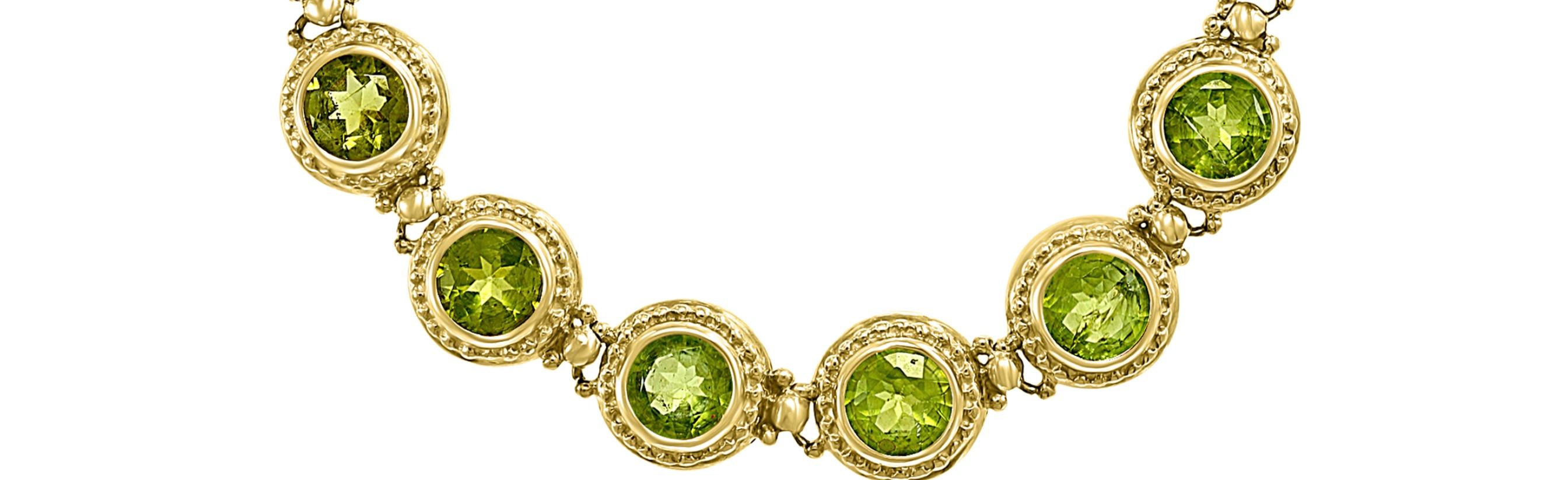 This exceptionally affordable Tennis  bracelet has  12 stones of Round shape Peridot
Beautiful colors , very Vibrant
Size of the stone is approximately 6 mm Round
Total weight of these Peridot is approximately 16 Ct
The bracelet is expertly crafted