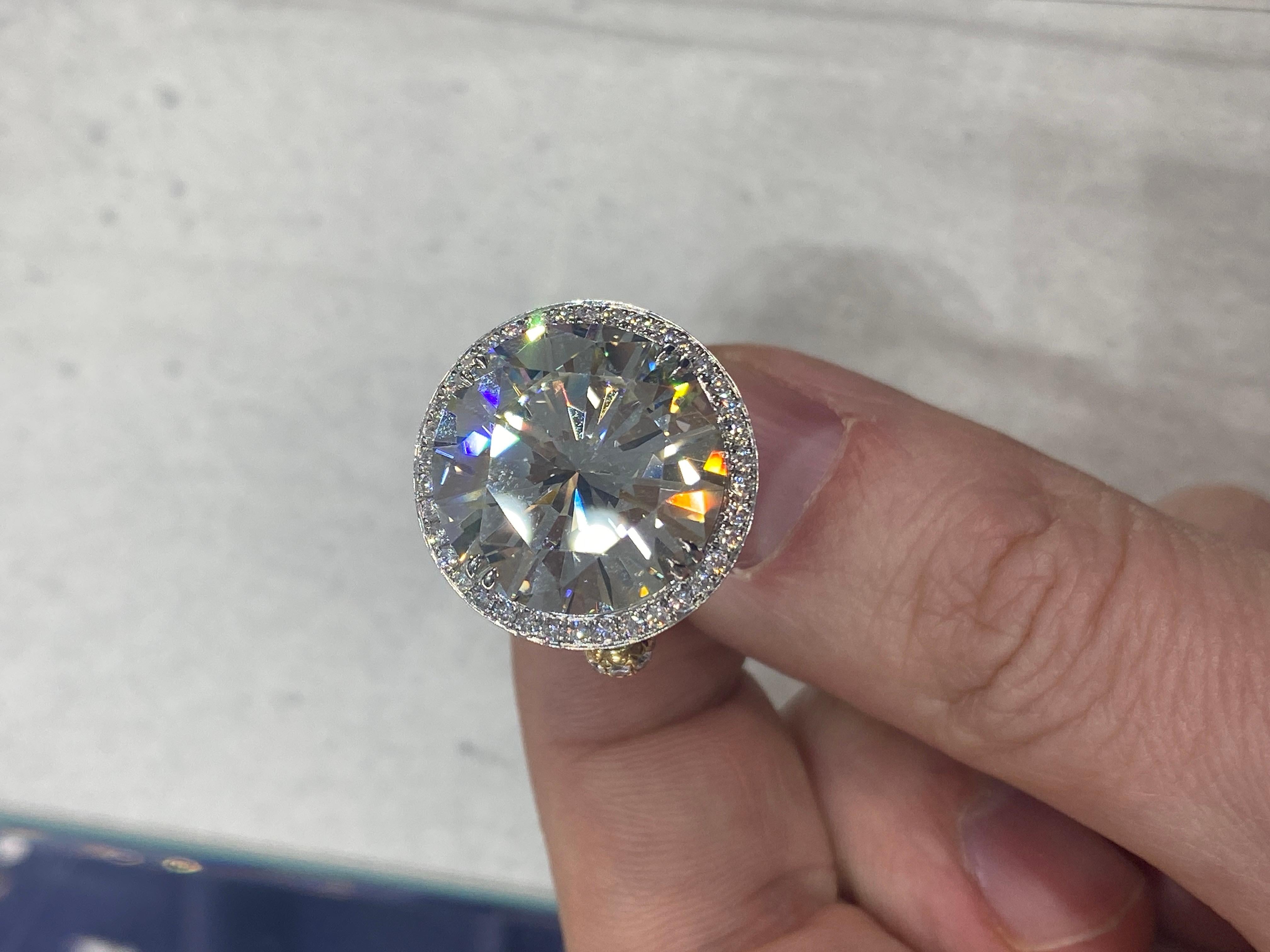 16 Karat Halo-Diamant-Verlobungsring GIA zertifiziert K SI1 Damen im Angebot