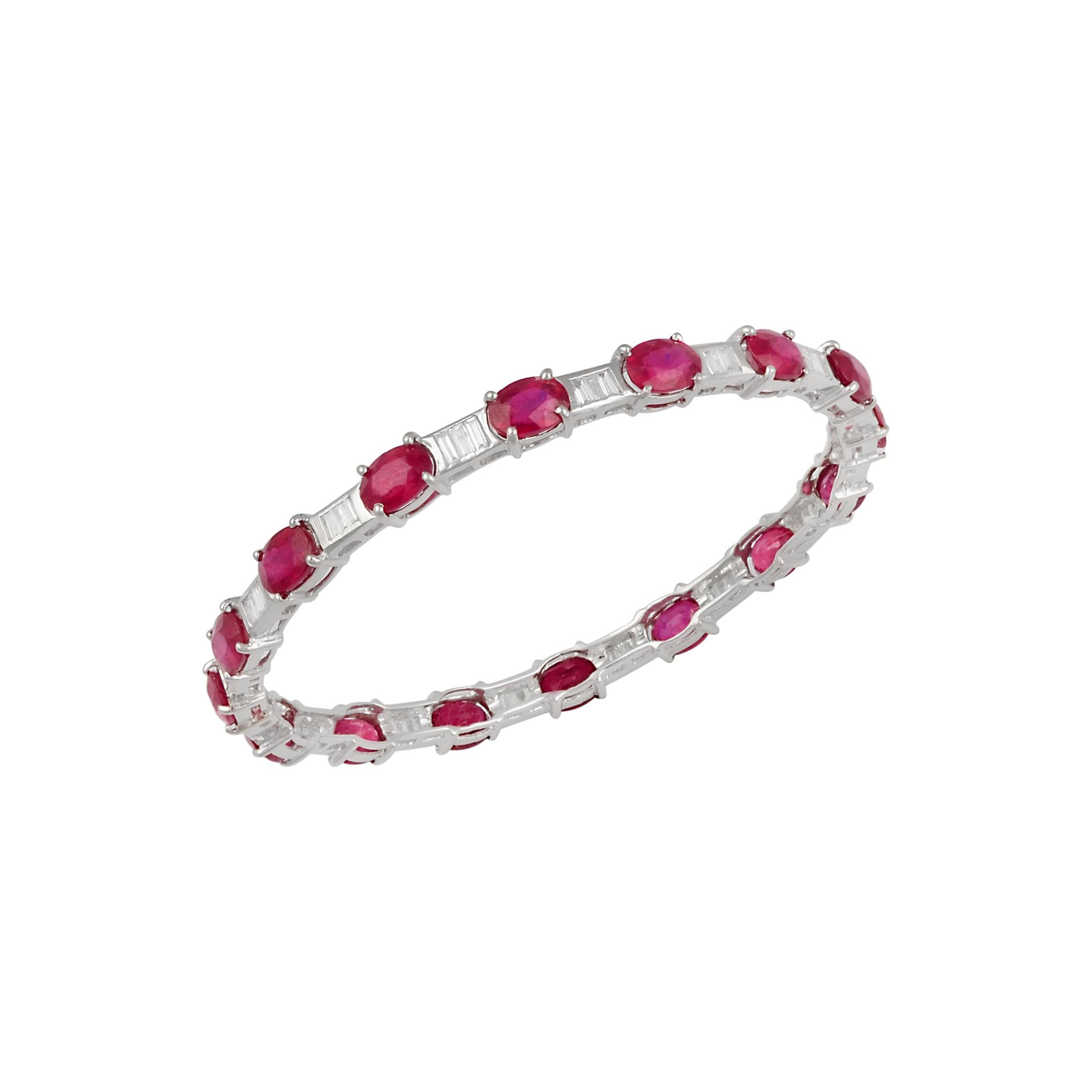 16 Carat Oval Ruby & Diamonds 18 Karat White Gold 19 Grams Bangle