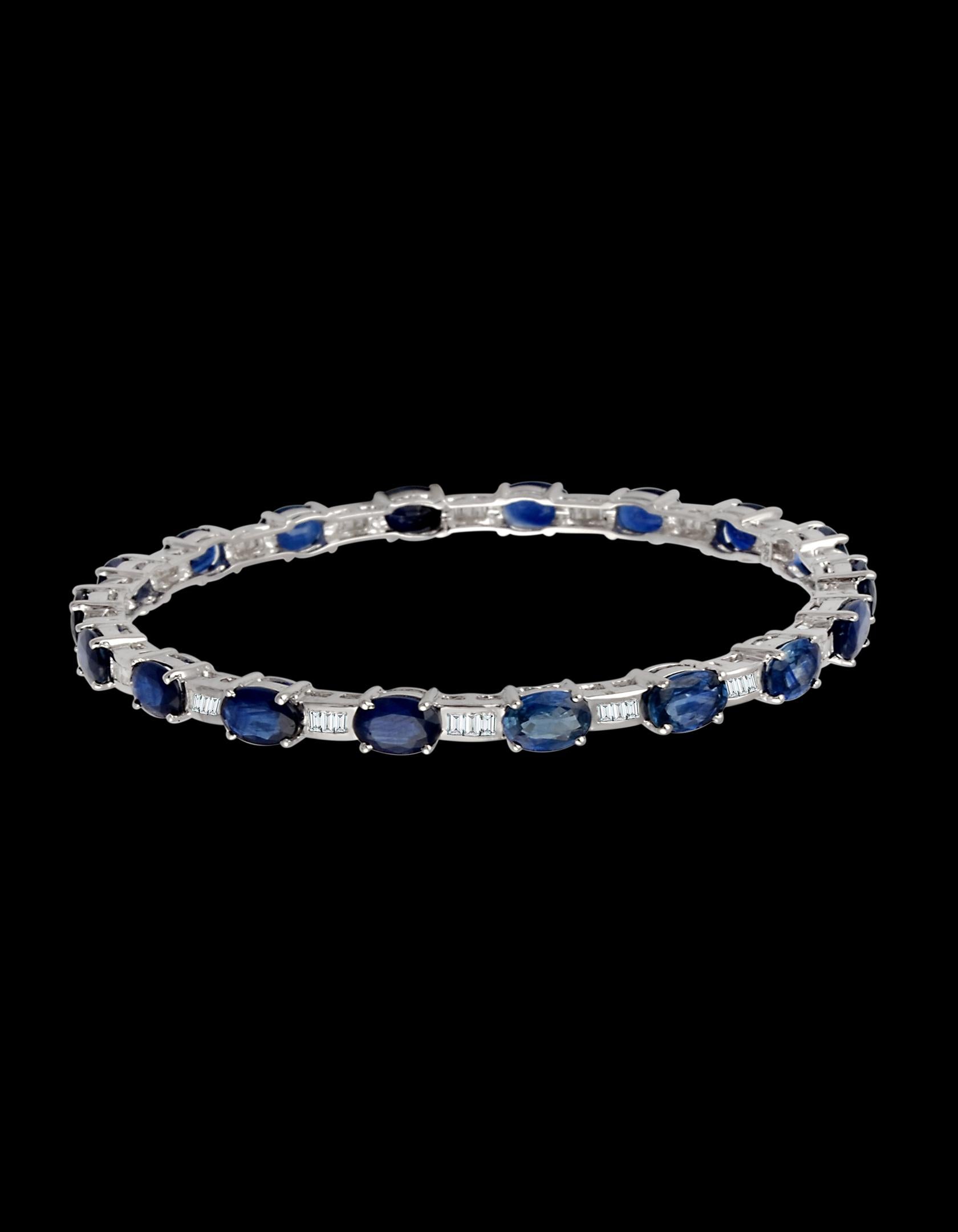 16 Karat Ovaler Saphir & Diamanten 18 Karat Weißgold 19,4 Gramm Armreif 11