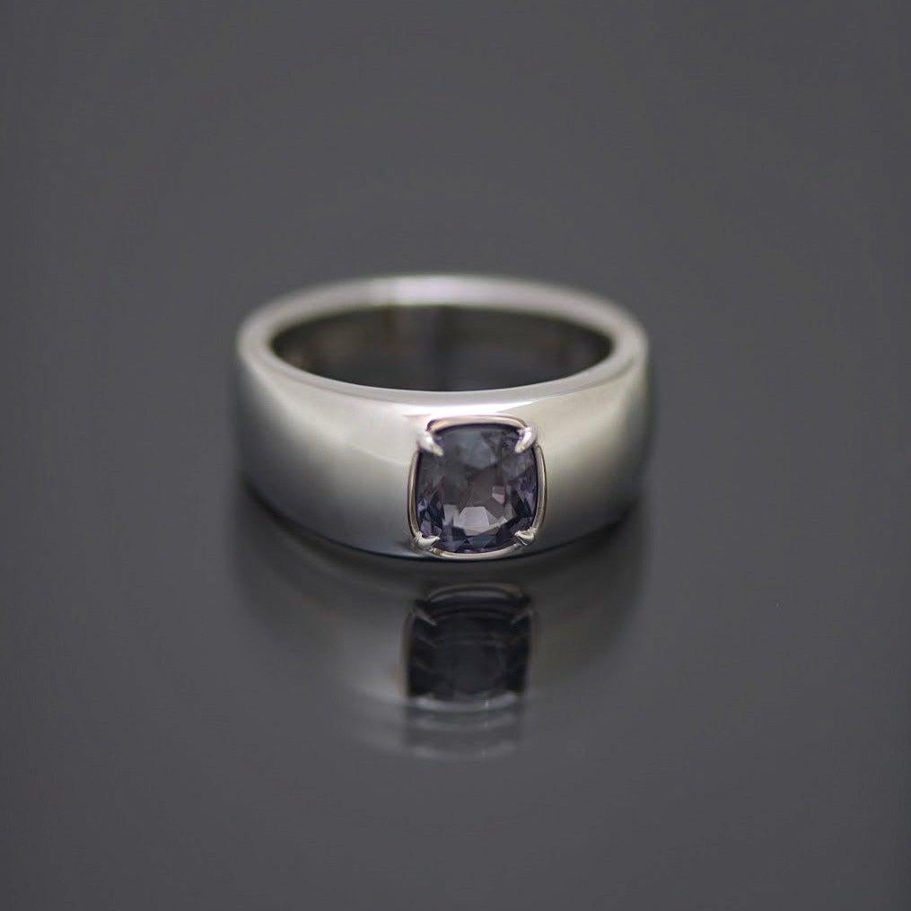 For Sale:  1.6 Carat Purplish Grey Natural Spinel 14 Karat White Gold Ring 5