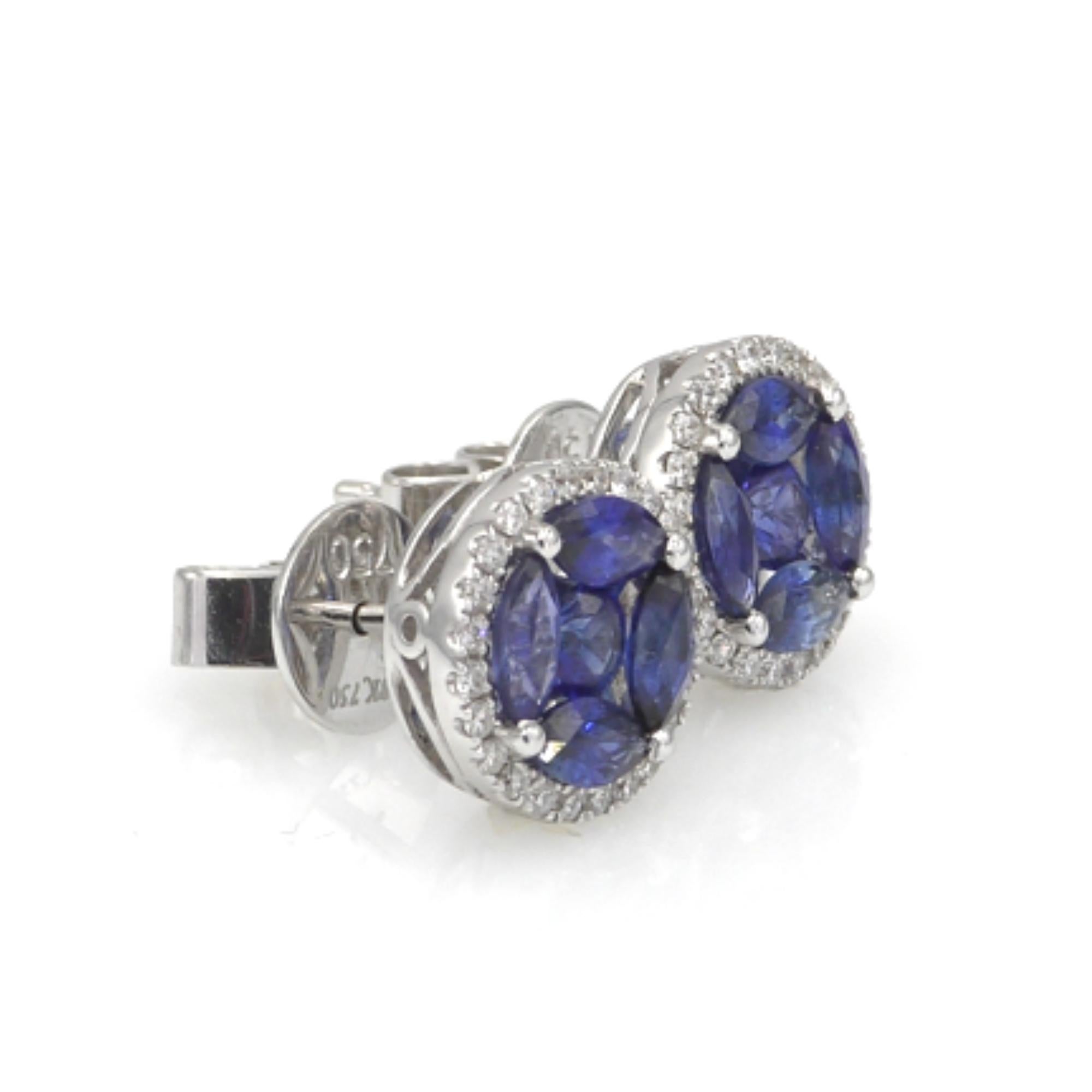 Donna Orecchini a mosaico con zaffiro rotondo da 1,6 carati e diamanti a raggiera in bianco 18 carati ref170 in vendita