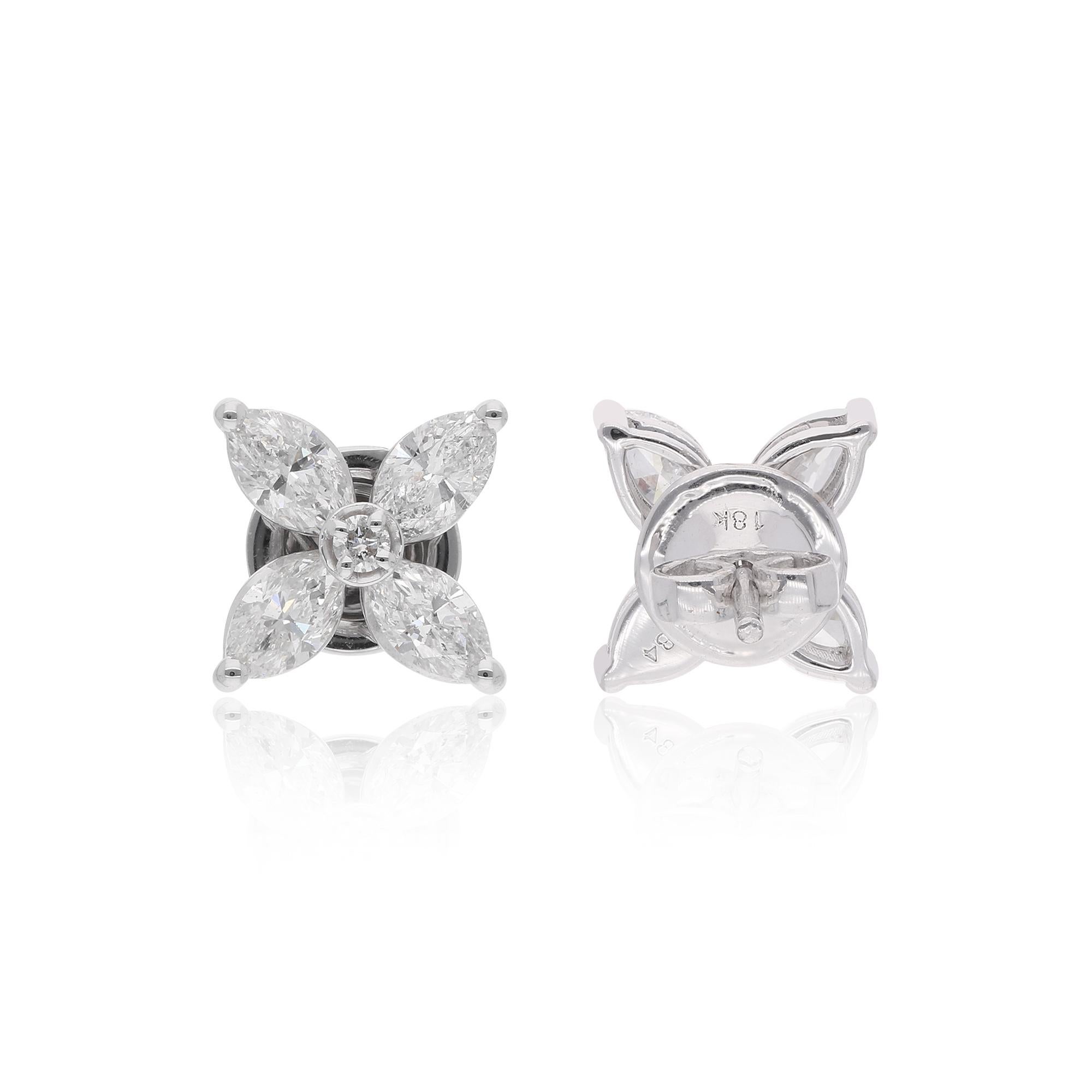 Artikel-Code :- SEE-13205C
Bruttogewicht :- 3.75 gm
18k Massiv Weißgold Wt. :- 3,42 gm
Natürlicher Diamant Gewicht :- 1.65 Ct. ( DURCHSCHNITTLICHE DIAMANT-REINHEIT SI1-SI2 & FARBE H-I )
Ohrringe Größe :- ca. 10 mm.

✦