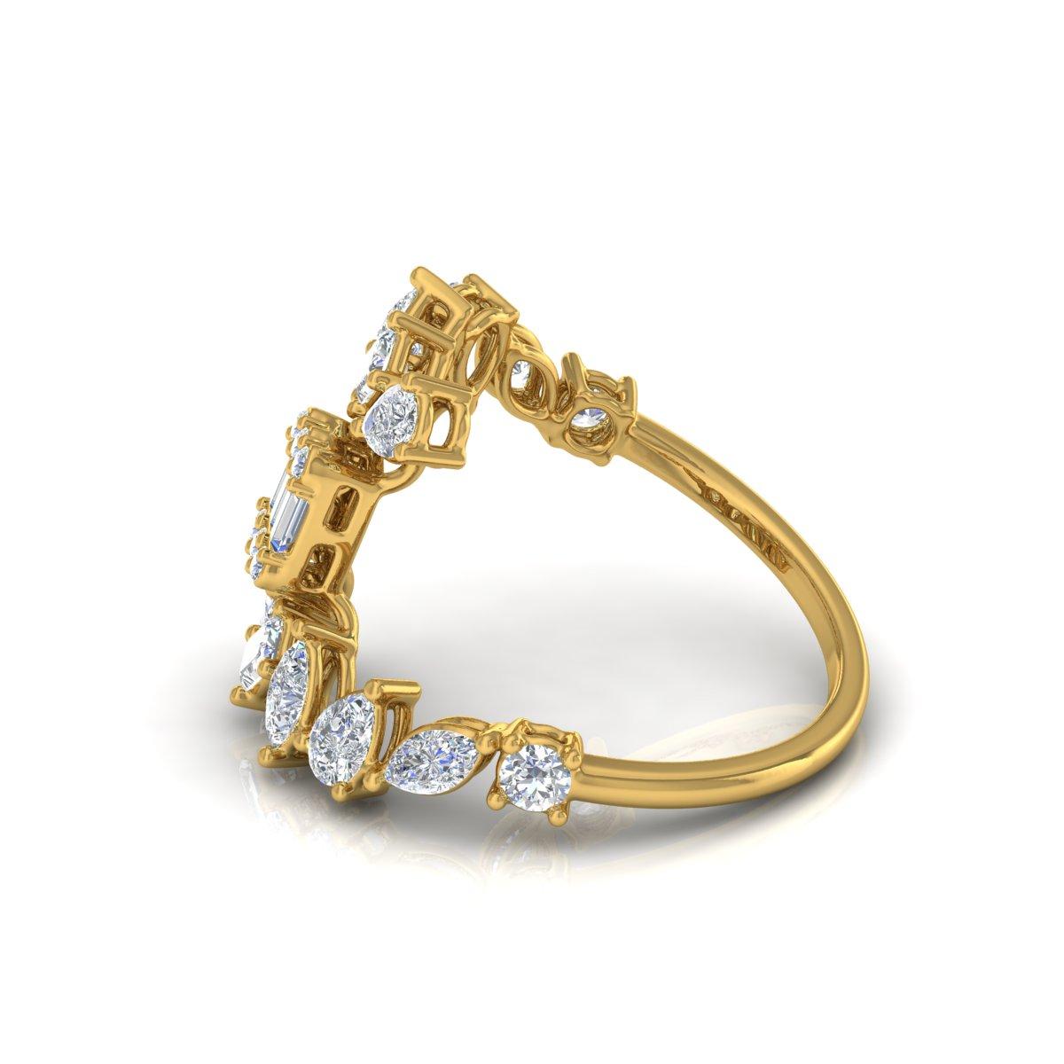 Women's 1.6 Carat SI Clarity HI Color Pear Emerald Cut Diamond Ring 14 Karat Yellow Gold For Sale