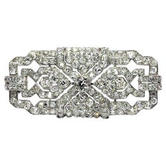 16 Carats Art Deco Diamond Platinum Brooch, Circa 1925