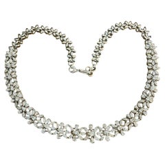Collier Riviera en or blanc 14 carats F/VS1 avec poires et diamants marquises