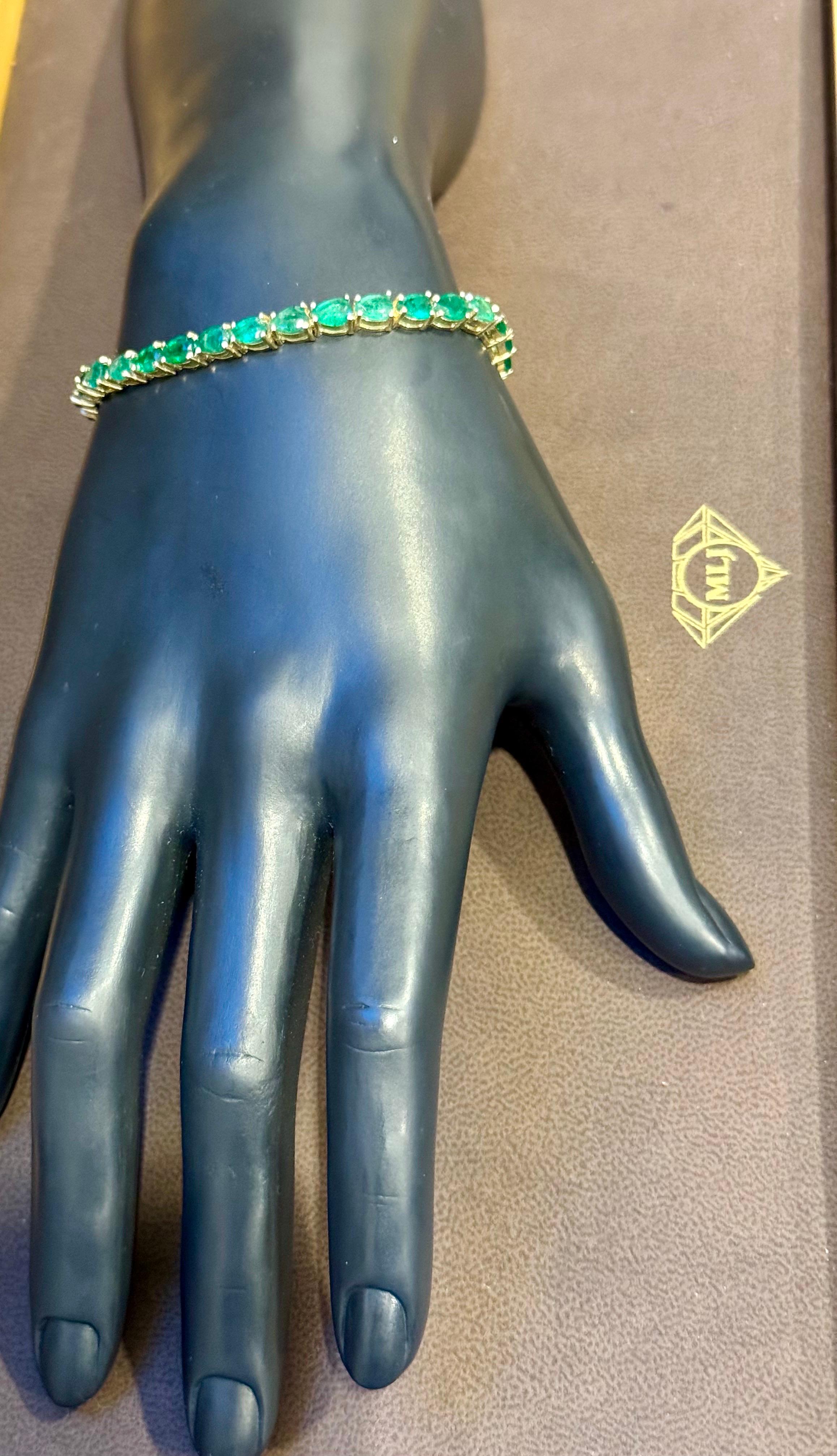 Bracciale tennis con smeraldo a forma di pera naturale da 16 carati in oro giallo 14 Kt 7