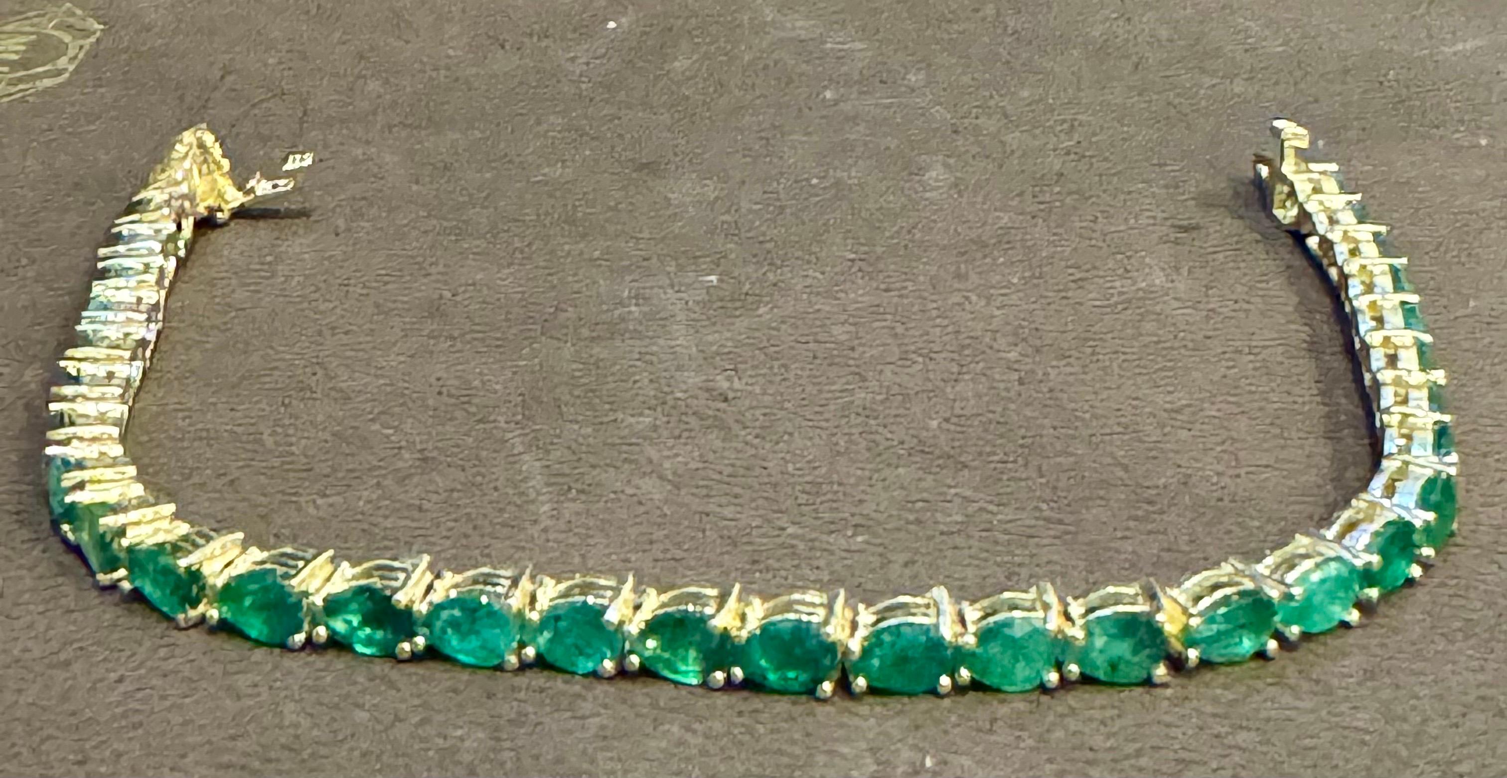 Bracciale tennis con smeraldo a forma di pera naturale da 16 carati in oro giallo 14 Kt 7