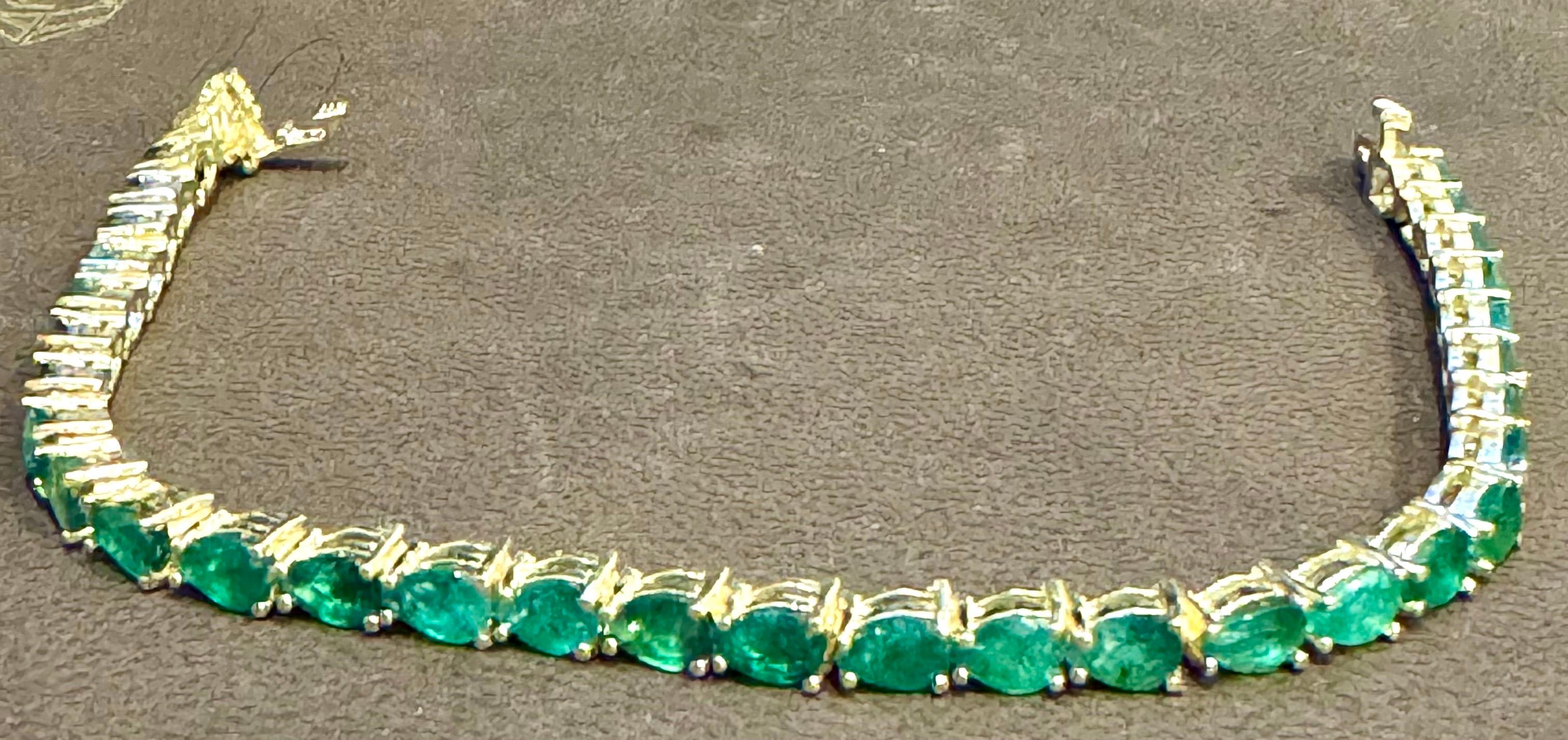 Bracciale tennis con smeraldo a forma di pera naturale da 16 carati in oro giallo 14 Kt 7