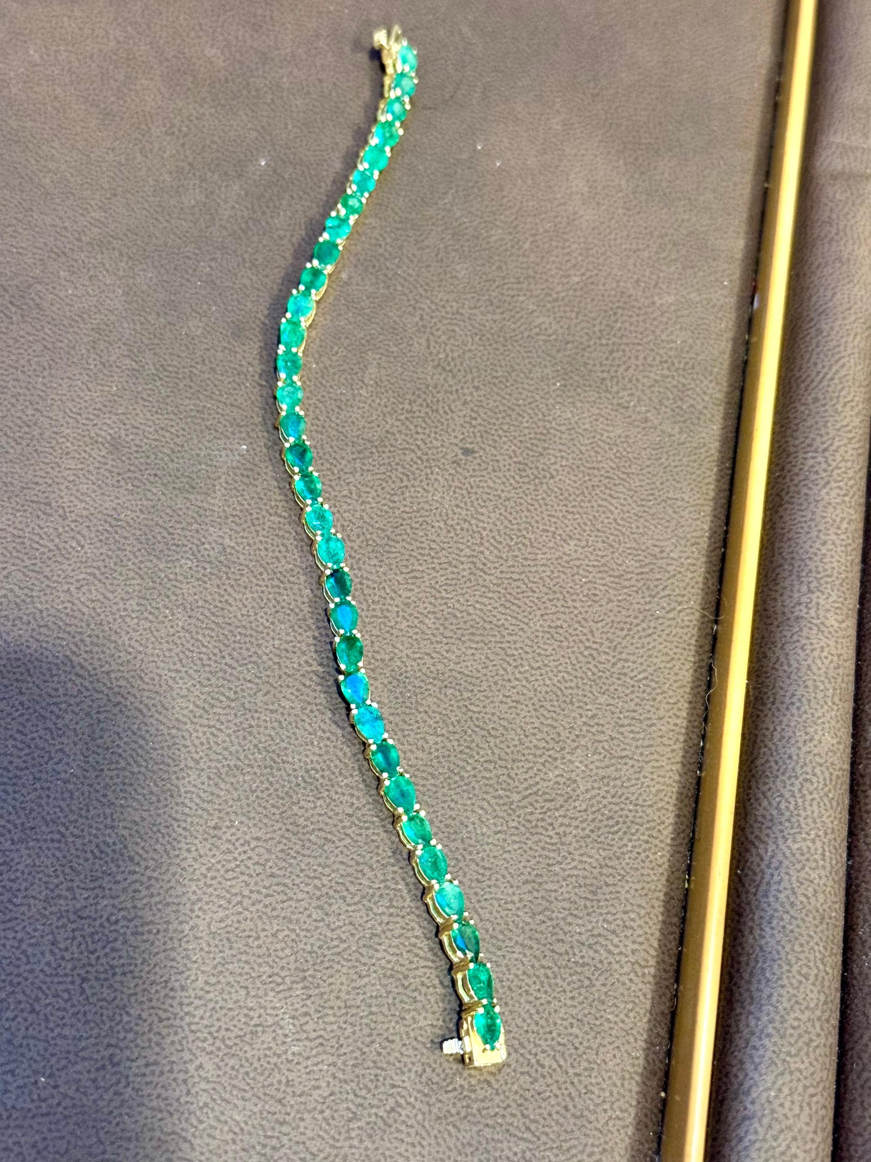 Bracciale tennis con smeraldo a forma di pera naturale da 16 carati in oro giallo 14 Kt 7