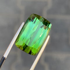 16 ct Yellowish Green Step Cushion Cut Tourmaline Gemstone for Pendant Jewellery