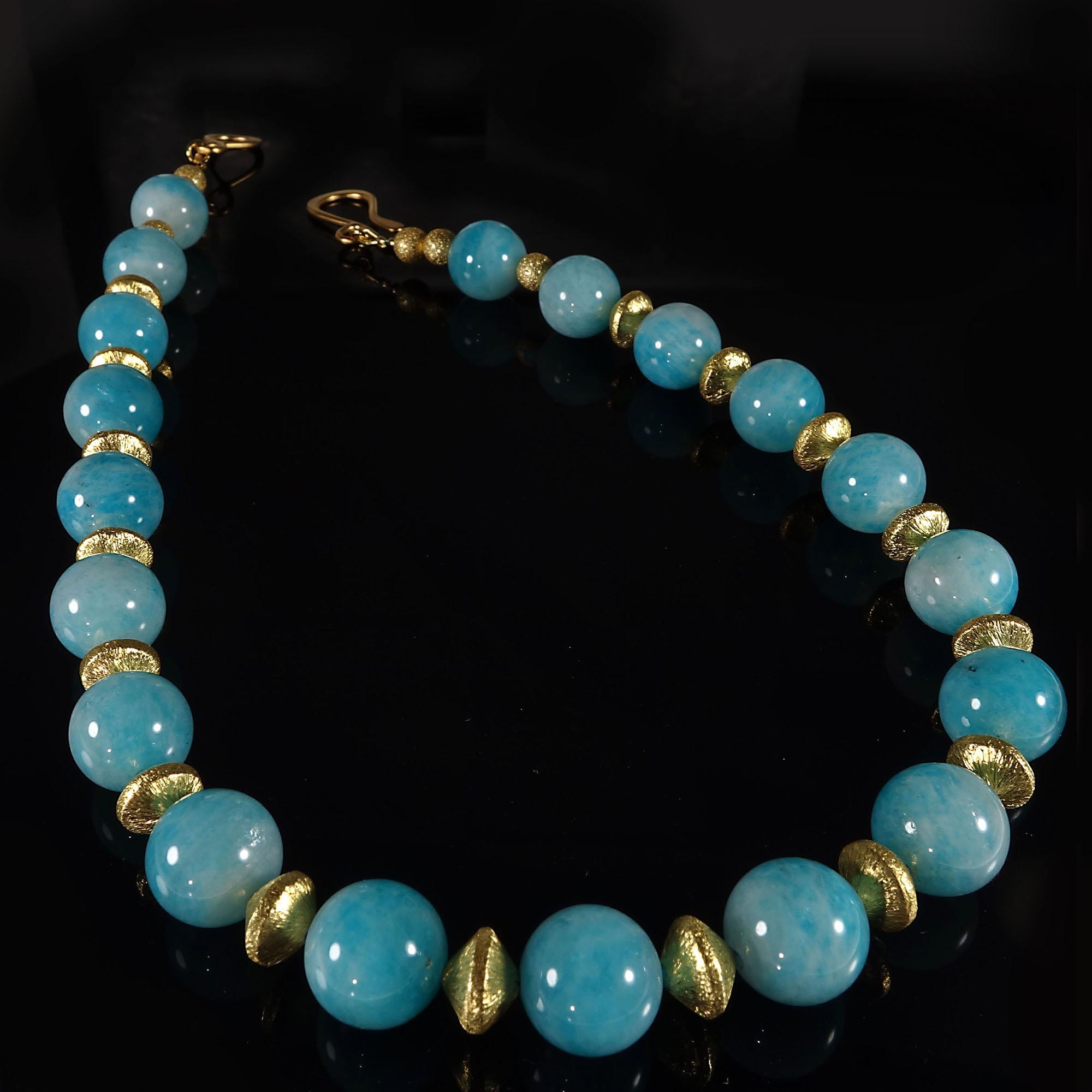 Gemjunky Choker Necklace of Glowing Amazonite with Gold Tone Accents In New Condition In Raleigh, NC