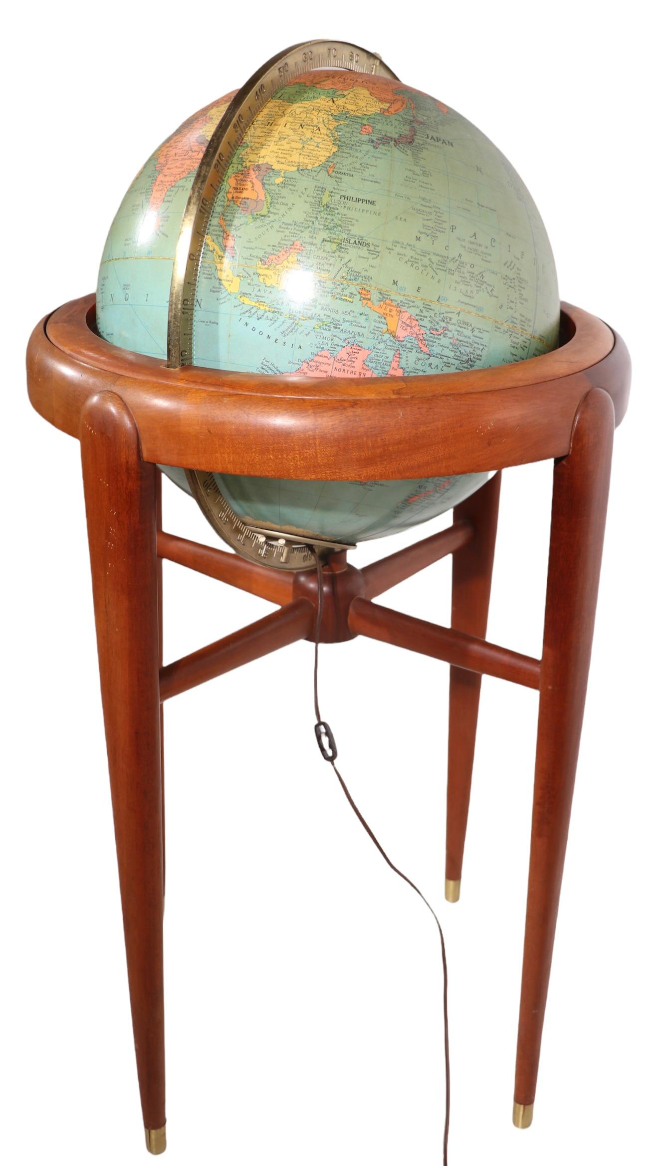 Standmodell „Light Up Globe“ von Replogle, ca. 1950/1960er Jahre (amerikanisch) im Angebot