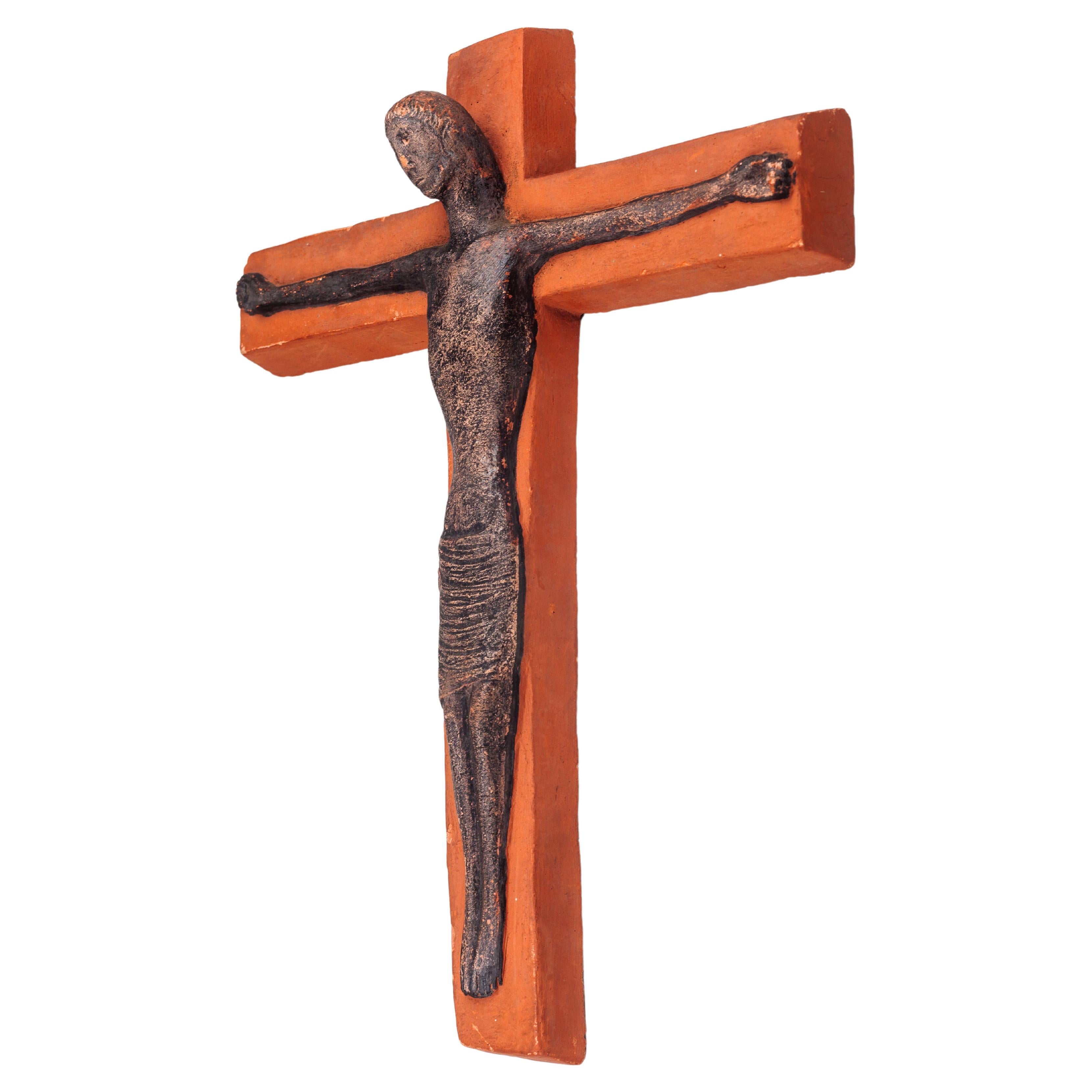 16-Zoll Wandkreuz aus matter Terrakotta mit schwarzem Christus in Schwarz im Angebot