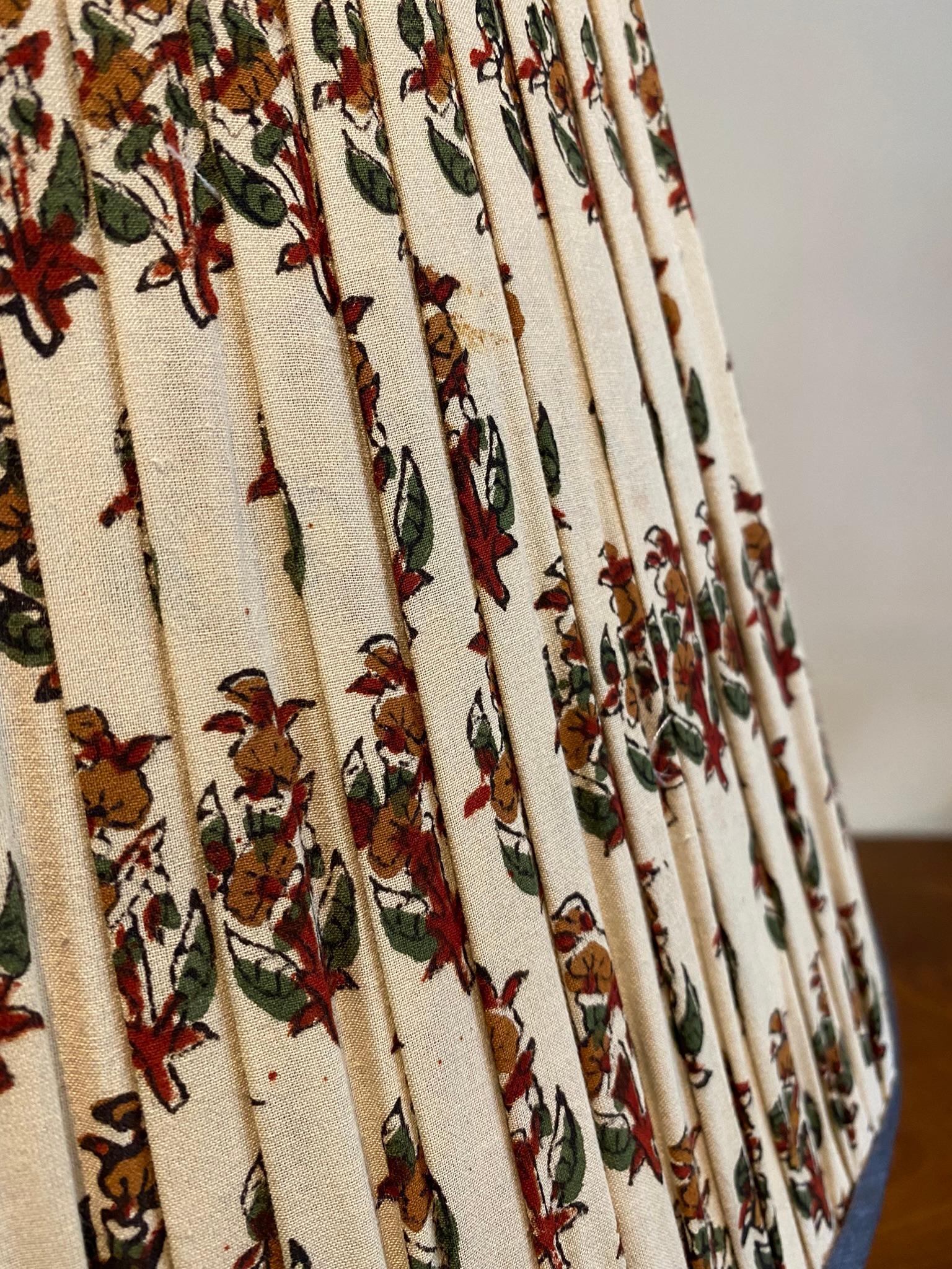 Indian Sari Lampshade with Duplex Fitting In Good Condition In Tetbury, GB