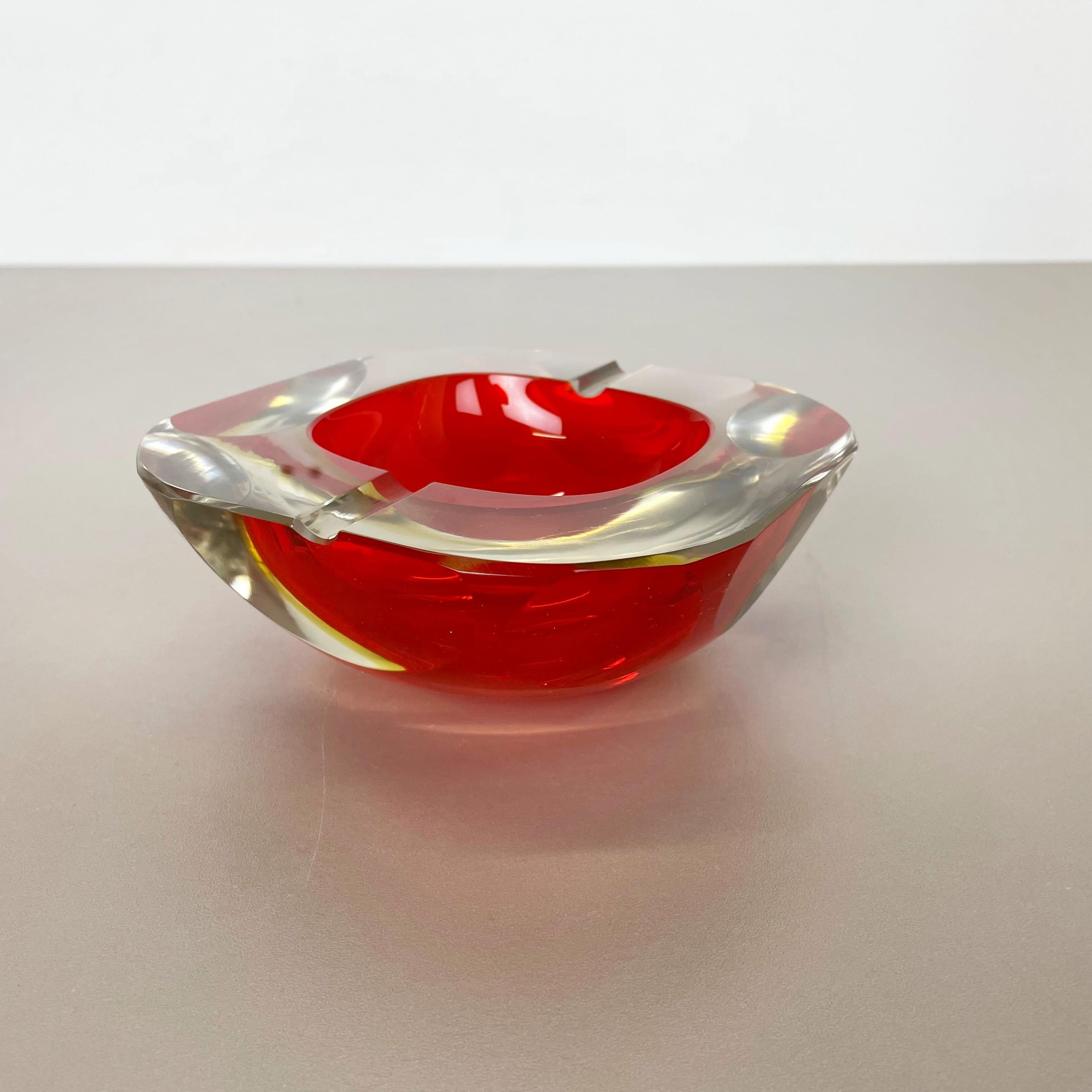 Article:

Murano glass bowl, ashtray element


Origin:

Murano, Italy


Decade:

1970s



This original vintage glass bowl element, ash tray was produced in the 1970s in Murano, Italy. It is made in Sommerso technique and has a fantastic faceted