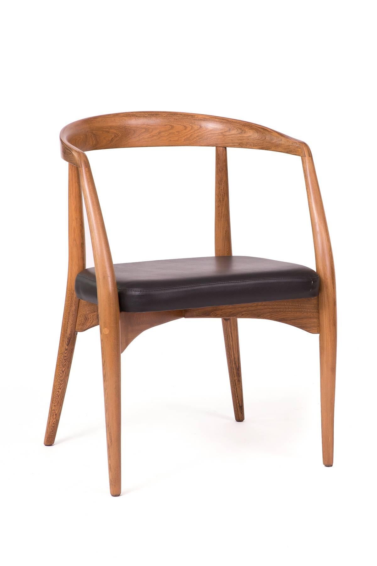 leather and oak dining chairs