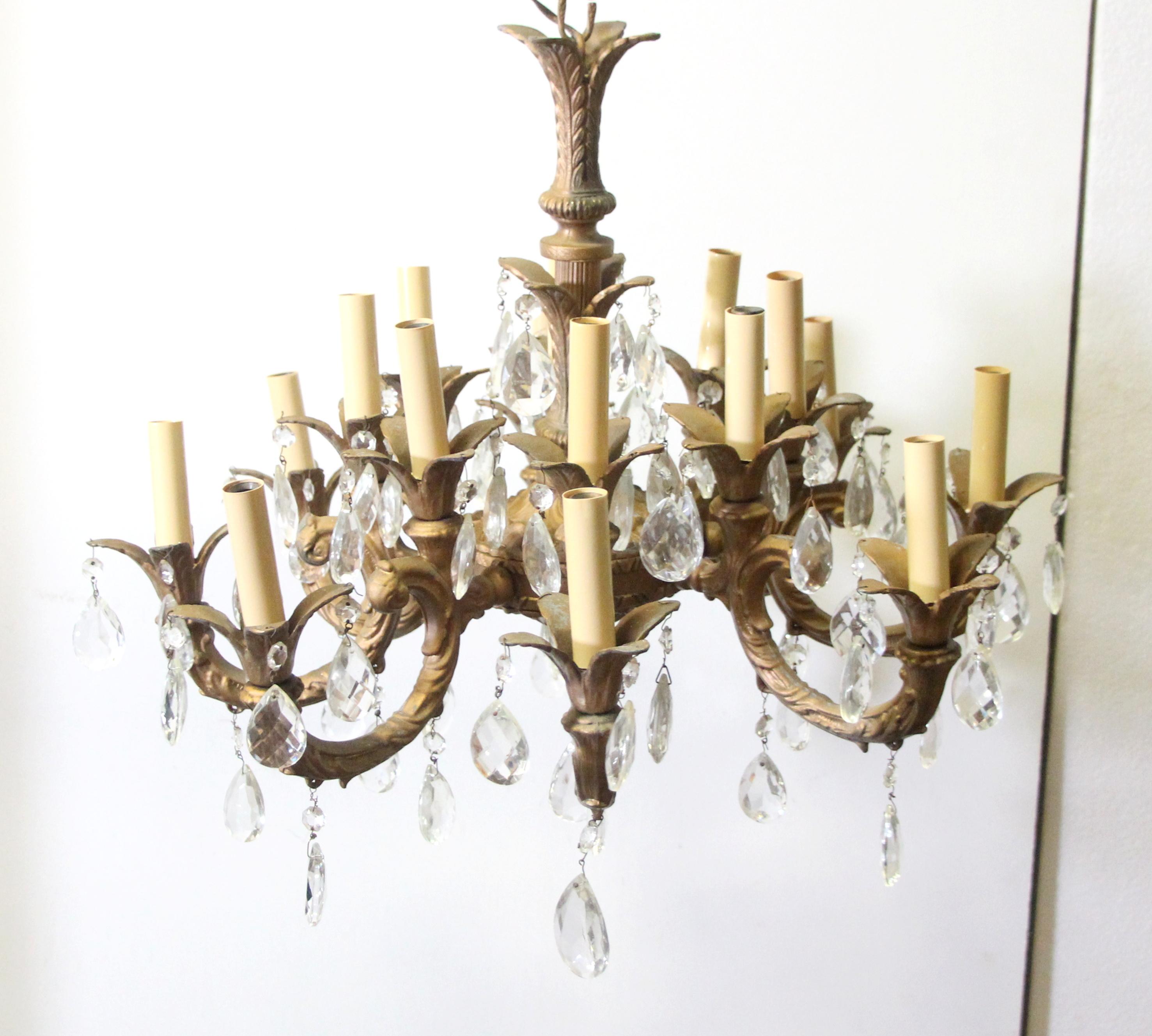 20th Century 16 Light Crystal and Brass Chandelier with 8 Arms