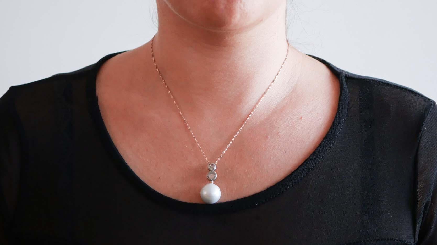 Perle grigie da 16 mm,  Collana con diamanti, oro rosa e argento. In condizioni buone in vendita a Marcianise, Marcianise (CE)