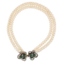 16" Mehrstrangige Perlenkette mit Platin-Halskette mit Gold-Diamant- und Smaragd- Kleeblattverschluss