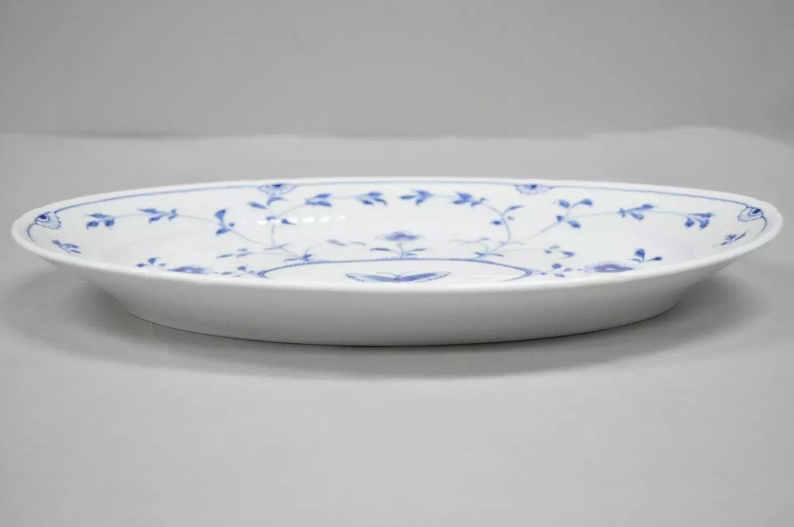 Inconnu Plat ovale 16