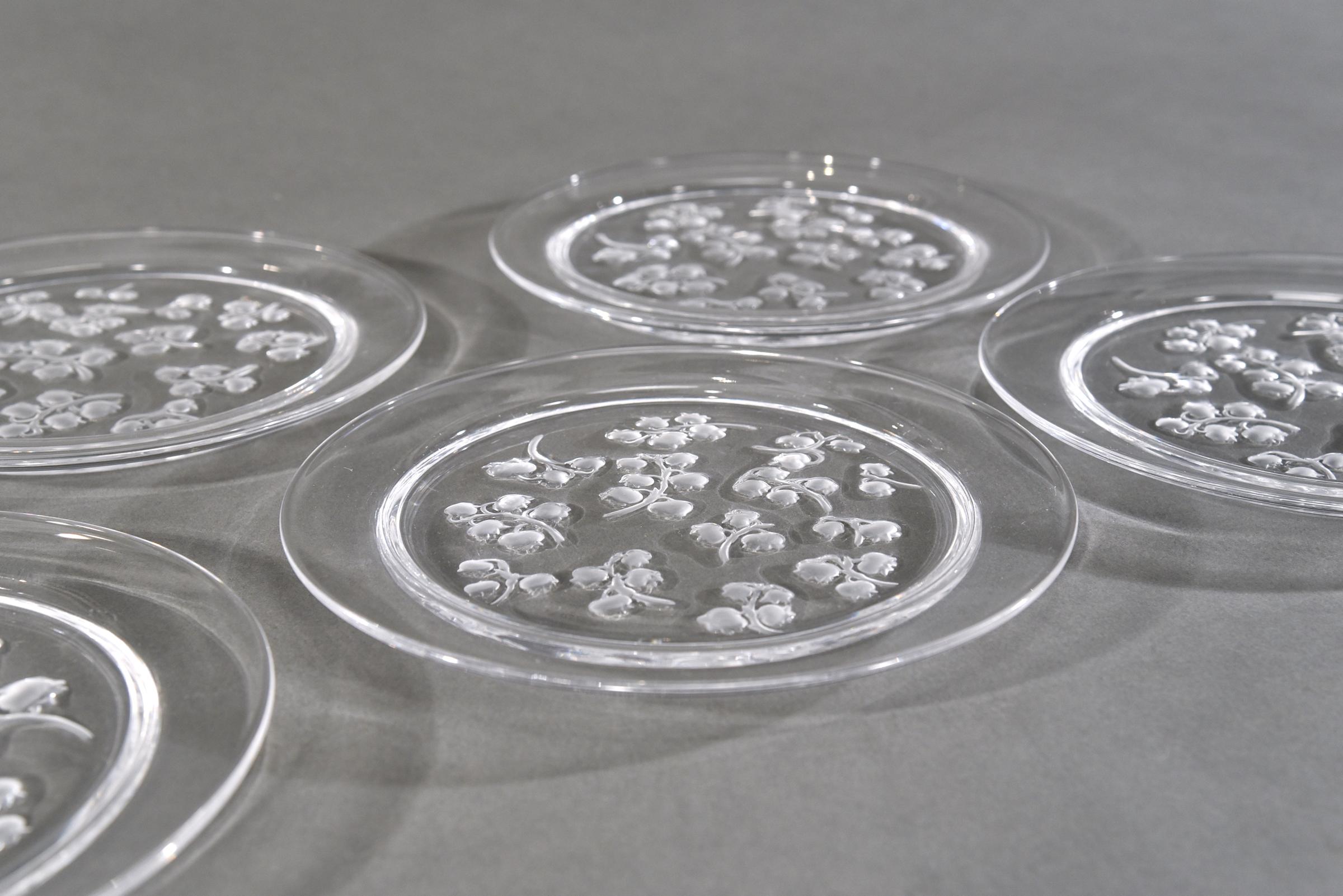 16 Platos de Postre de Cristal Lalique Firmados 