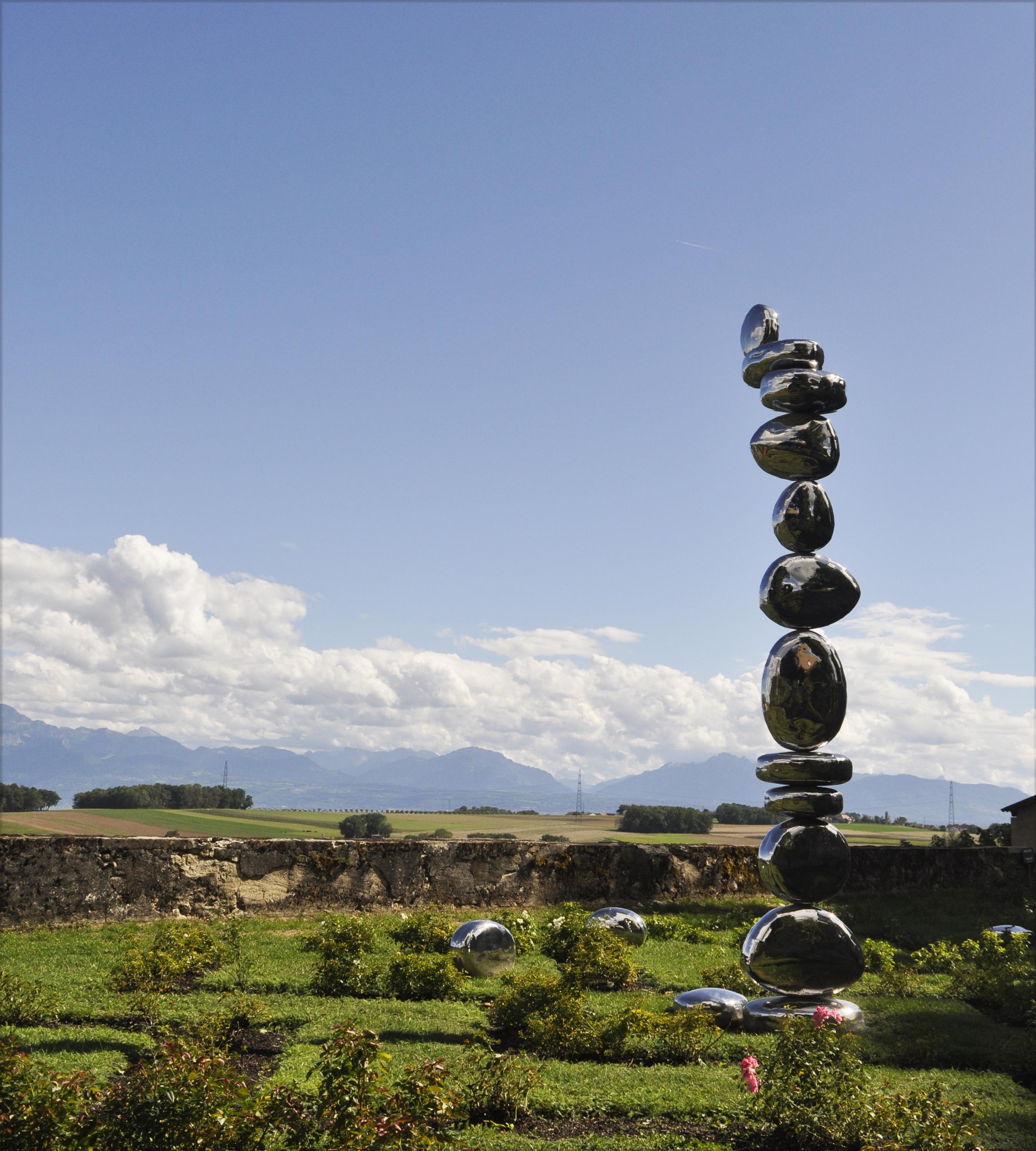 Belga 16 Sculture di pietre di Pol Quadens in vendita