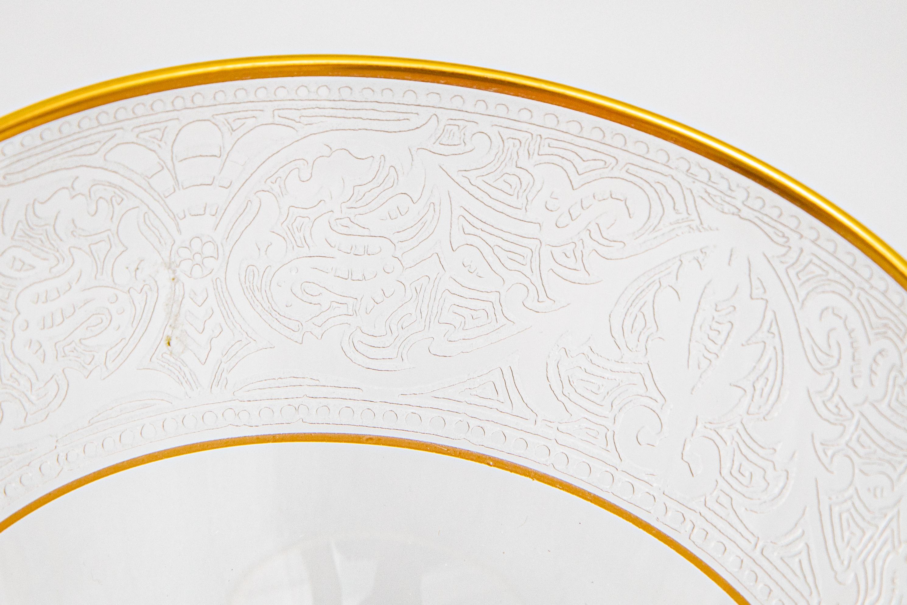 16 Copas de cóctel o de champán vintage con diseño grabado en oro de 24 quilates Estadounidense en venta