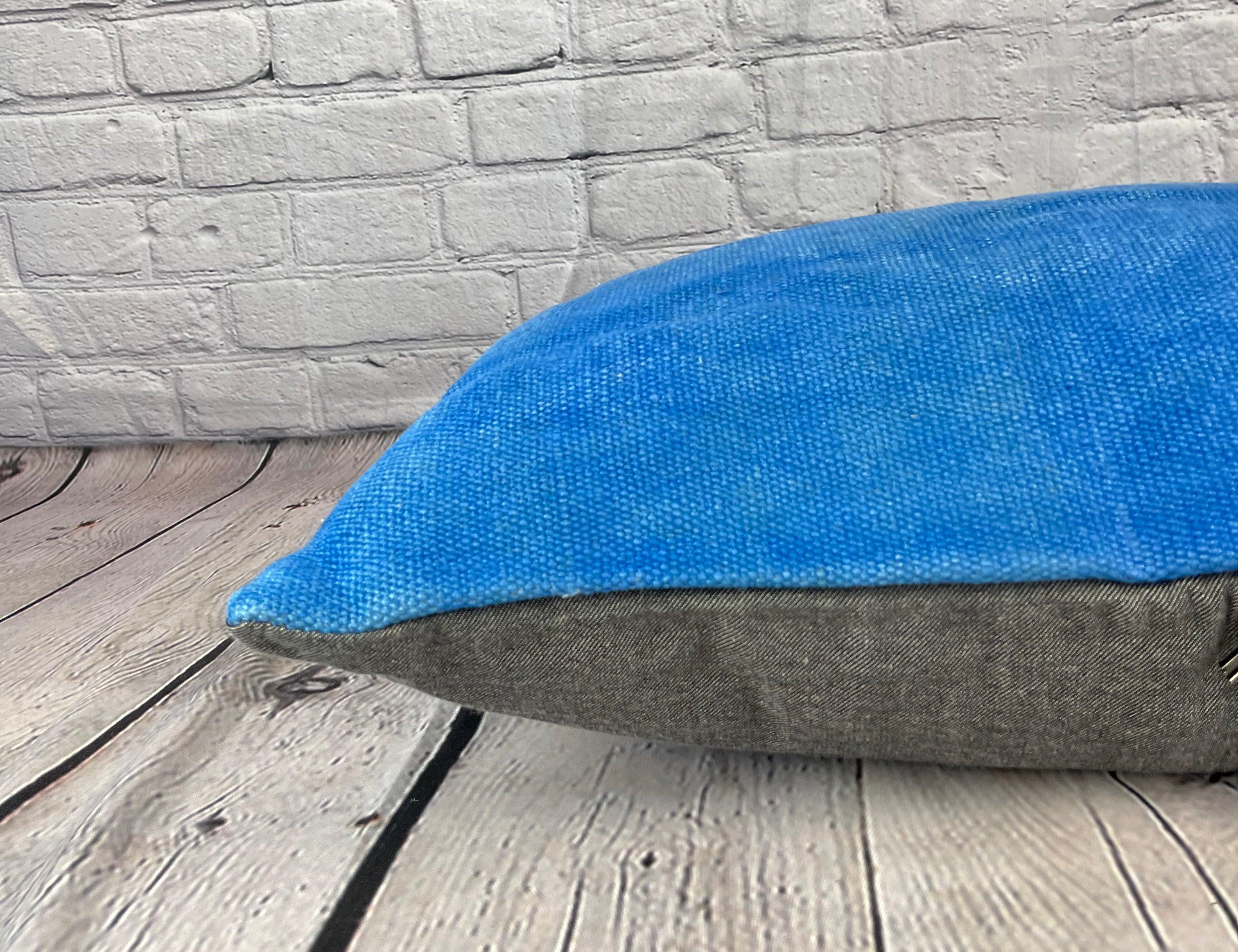 16 x 24 Cojín de cáñamo Cojín turco Cojín azul natural Funda de cojín #6242 Anudado a mano en venta