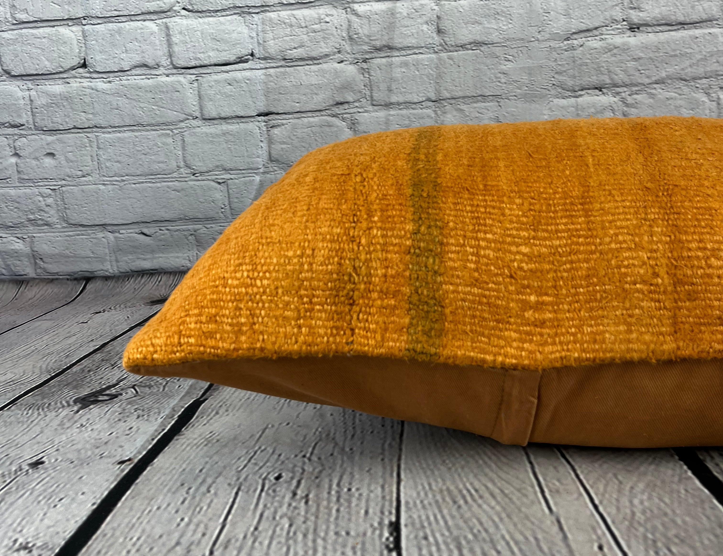 16 x 24 Cojín de cáñamo Cojín turco Cojín naranja natural Funda de cojín #6266 Anudado a mano en venta
