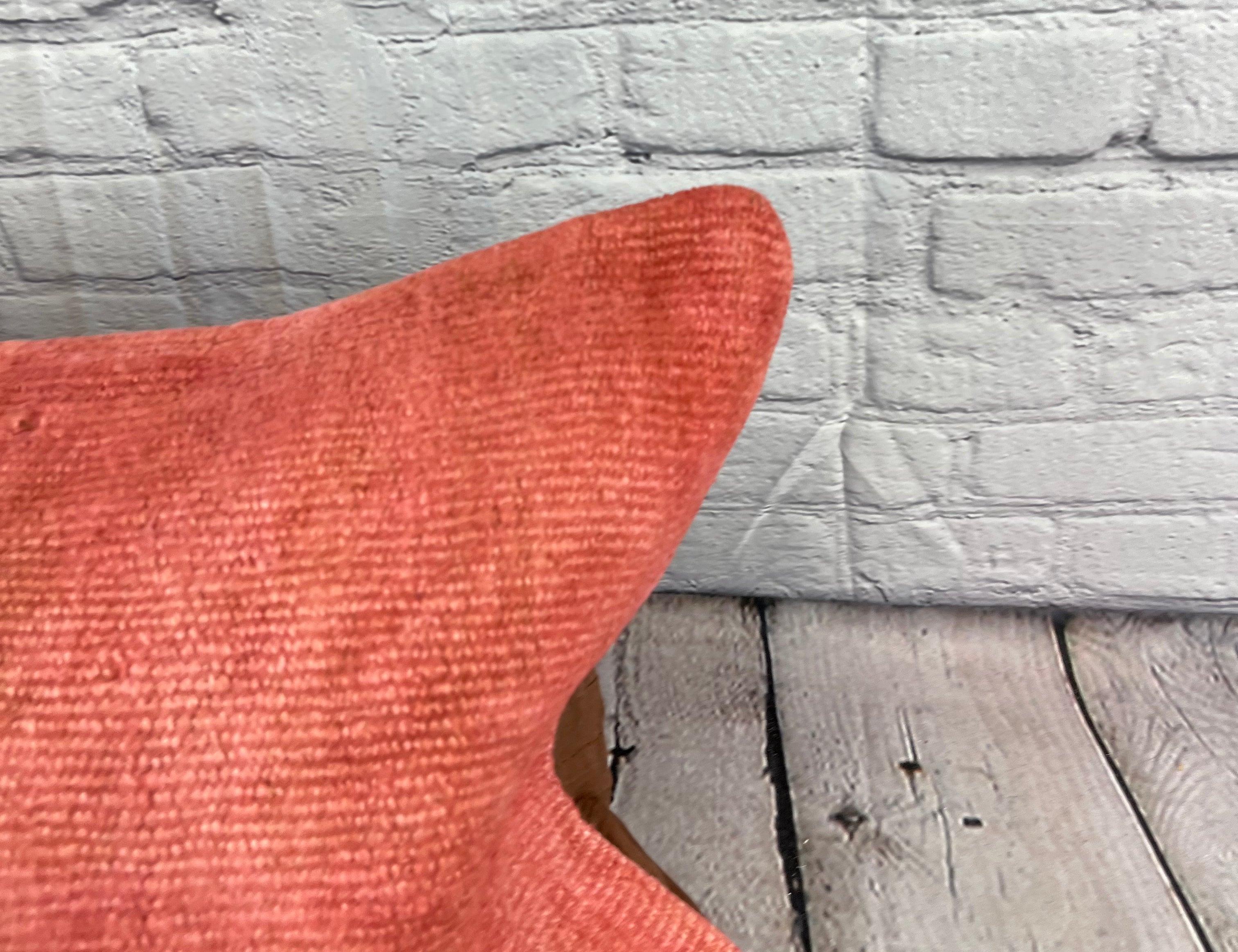 Annodato a mano 16 x 24 Cuscino di Hempe Cuscino Turco Nature Rosso Cuscino Copricuscino #6012 in vendita
