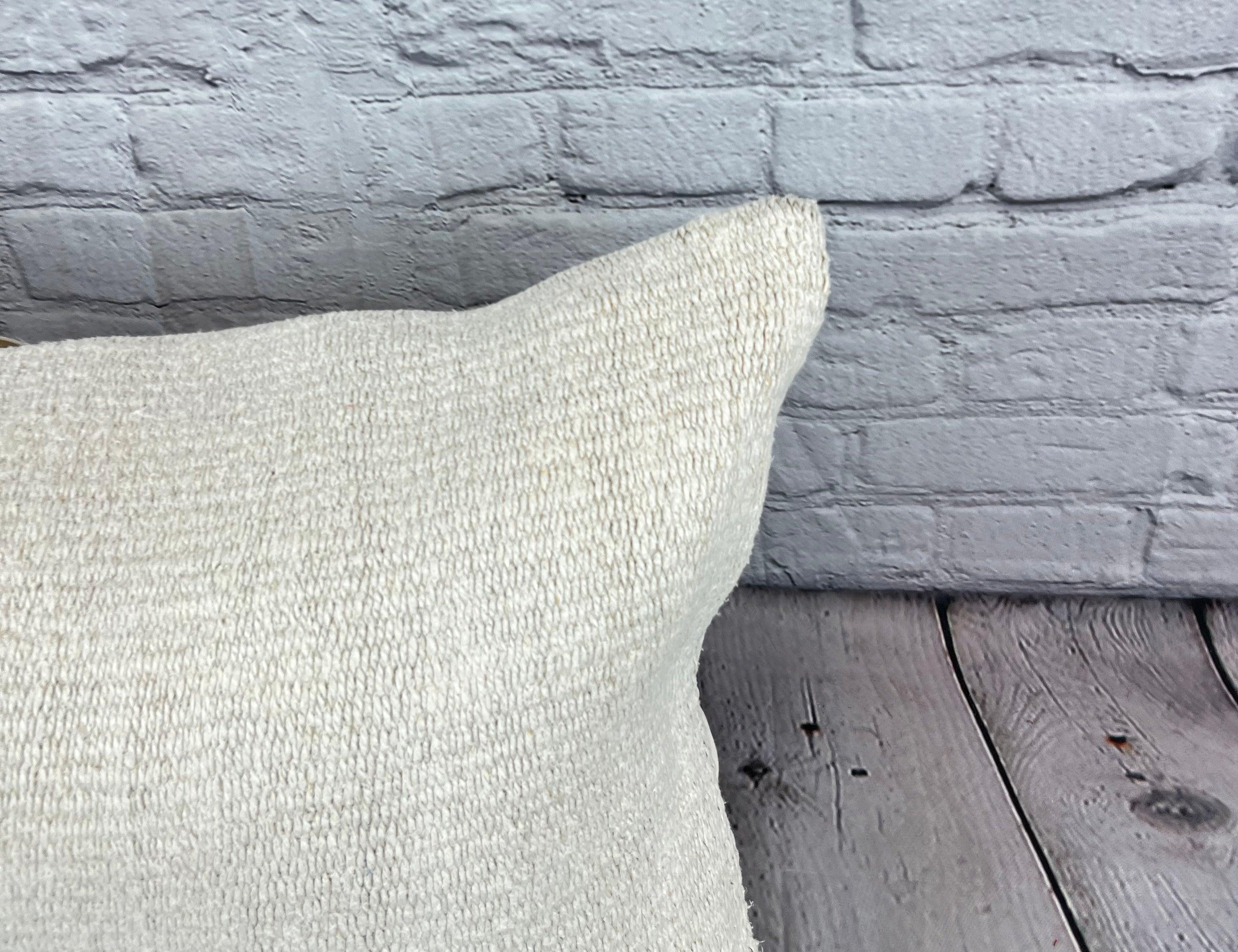 16 x 24 Hemp Kissen Türkisches Kissen mit natürlichem weißem Kissen-Kissenbezug #6069 (Handgeknüpft) im Angebot