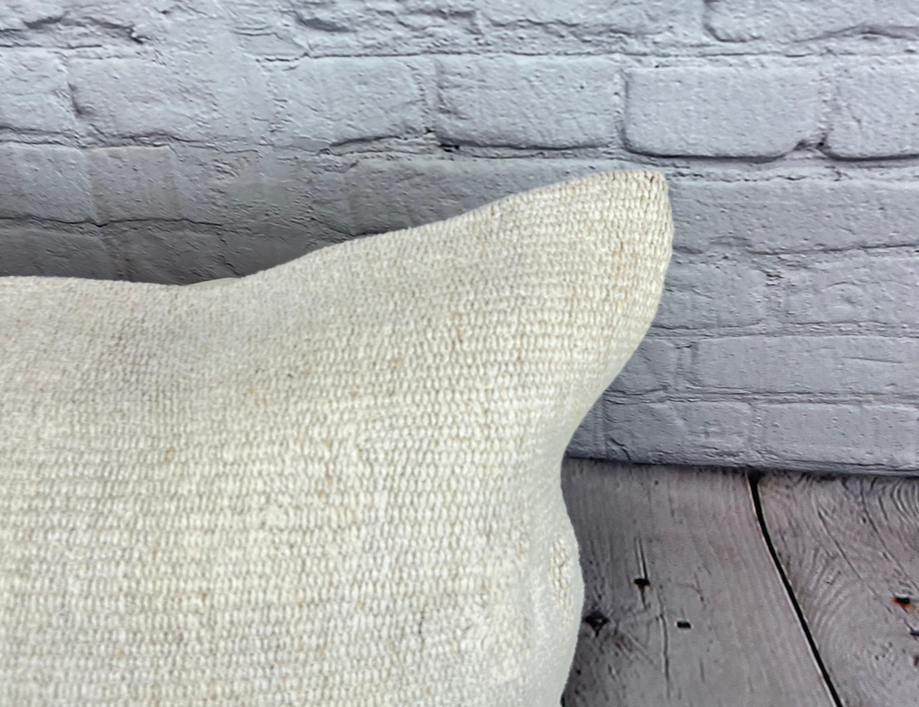 Annodato a mano 16 x 24 Cuscino in Canapa Cuscino Turco Nature Bianco Cuscino Copricuscino #6085 in vendita