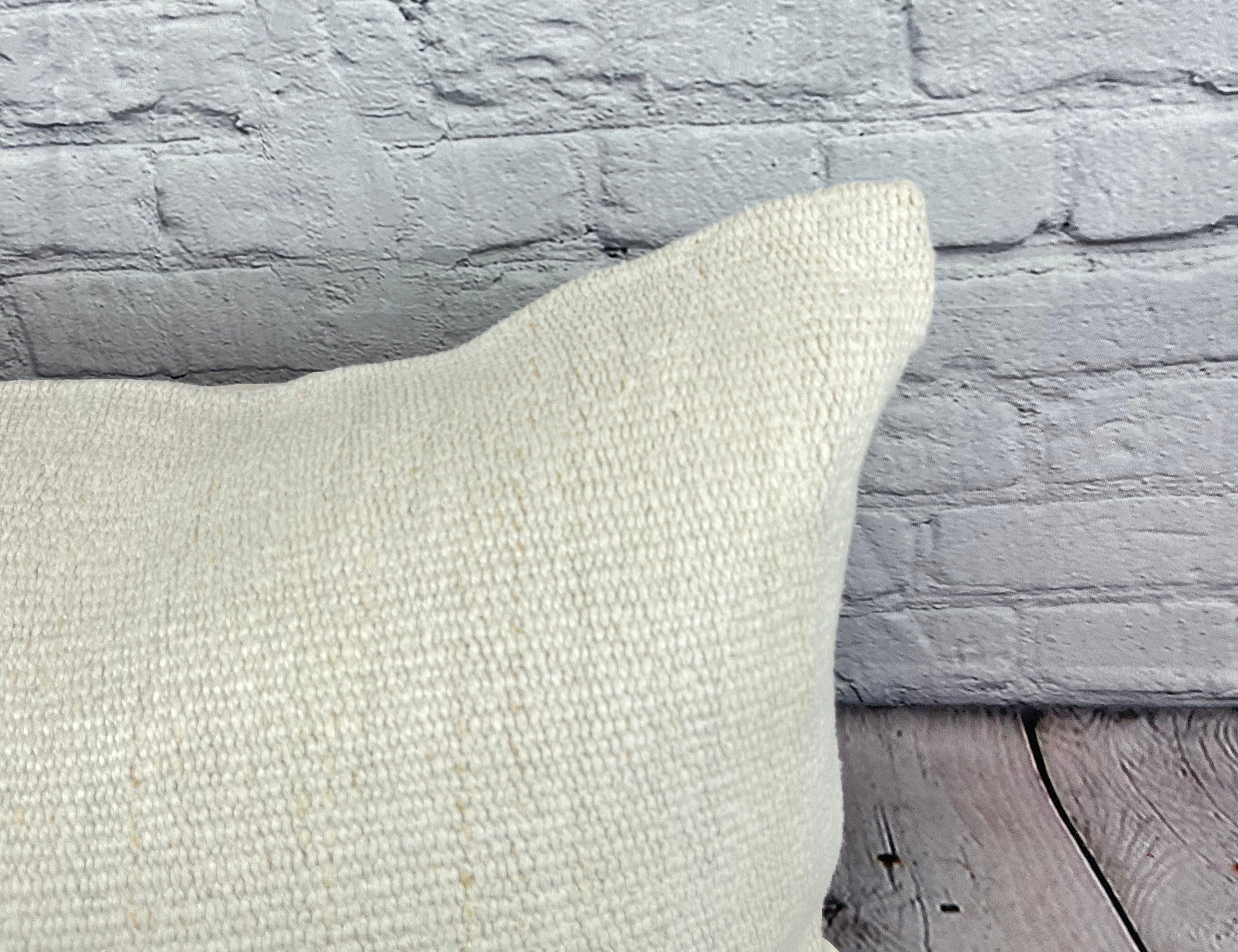 Annodato a mano 16 x 24 Cuscino in Canapa Cuscino Turco Nature Bianco Cuscino Copricuscino #6104 in vendita