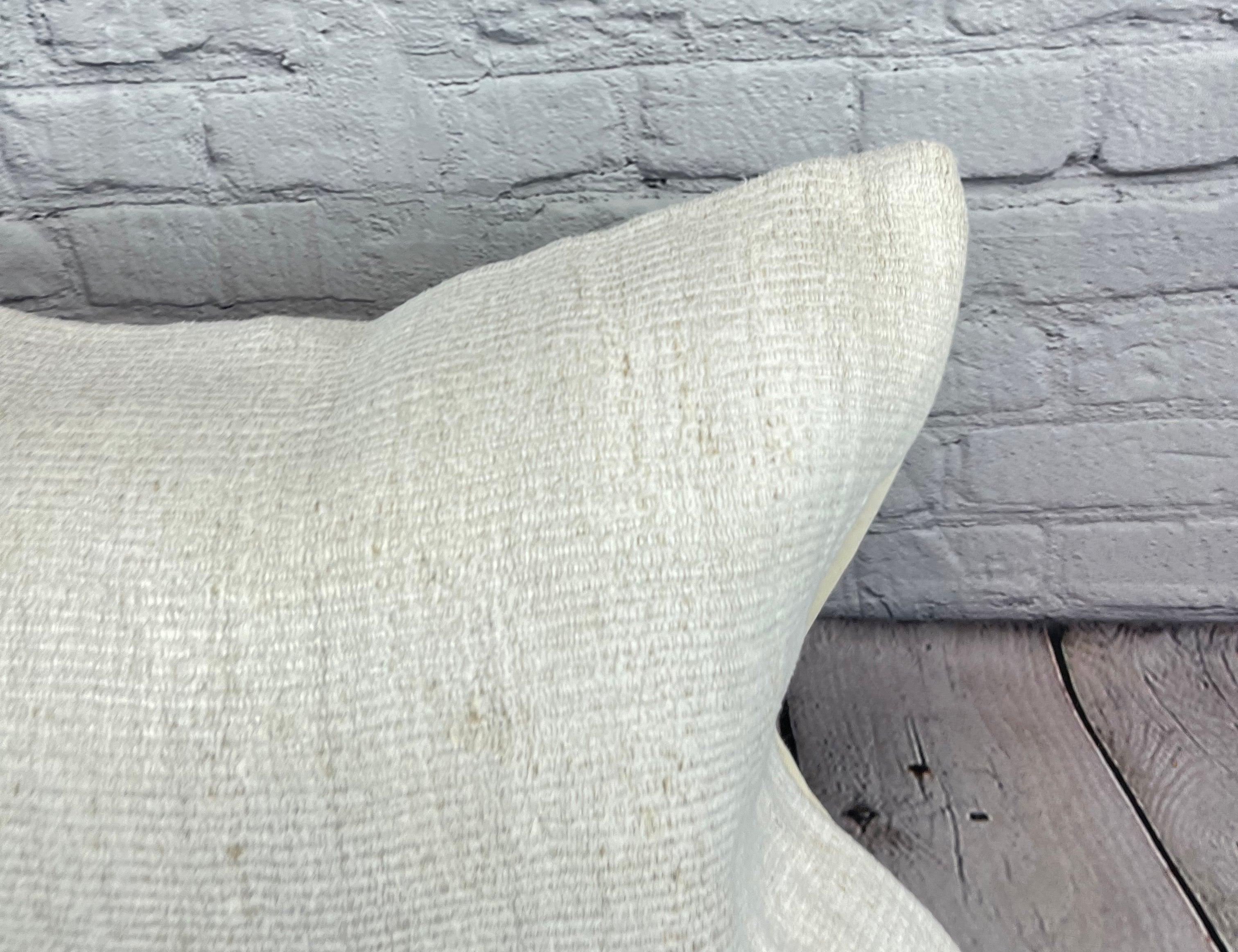 Annodato a mano 16 x 24 Cuscino in Canapa Cuscino Turco Nature Bianco Cuscino Copricuscino #6140 in vendita