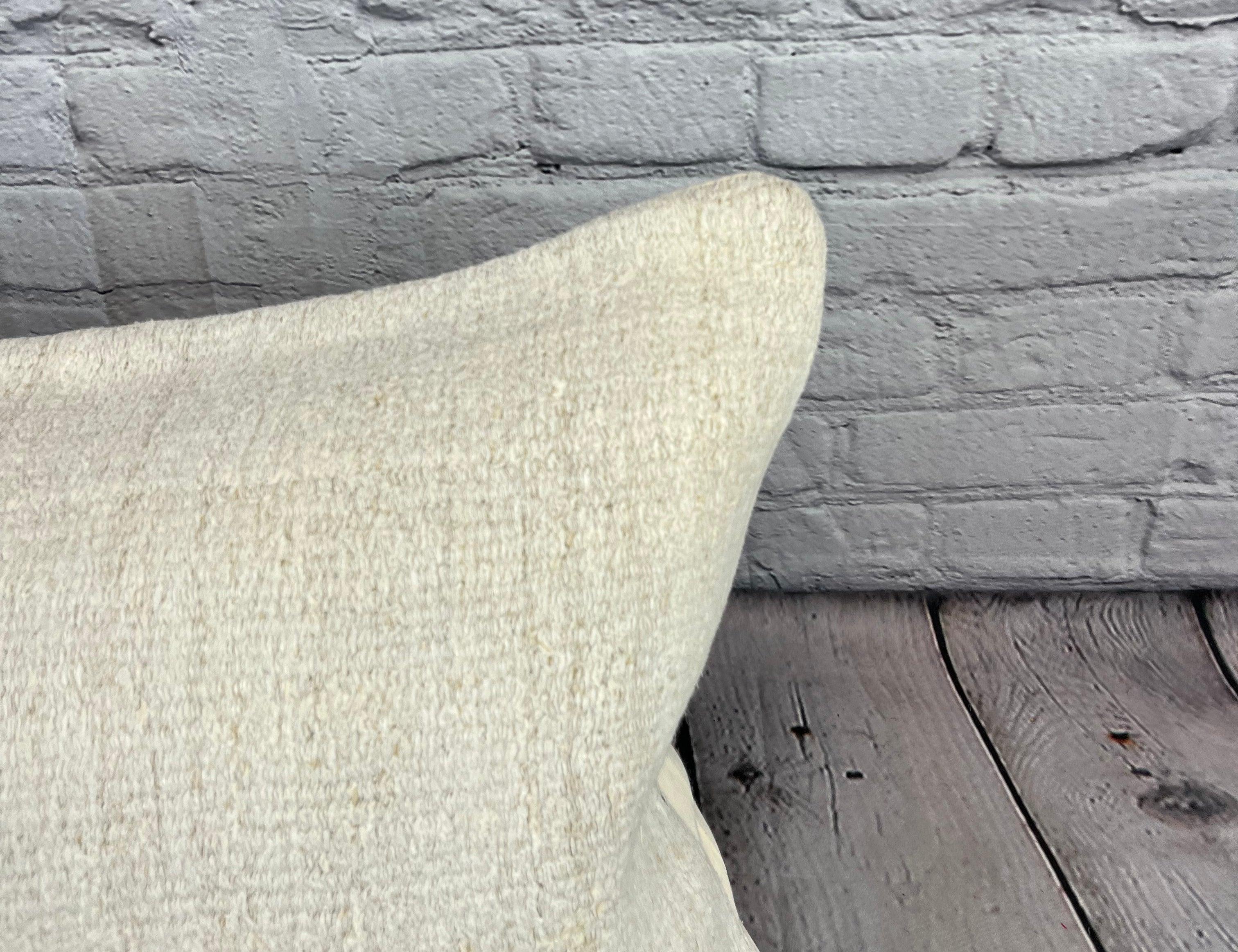 Annodato a mano 16 x 24 Cuscino in Canapa Cuscino Turco Nature Bianco Cuscino Copri Cuscino #6161 in vendita