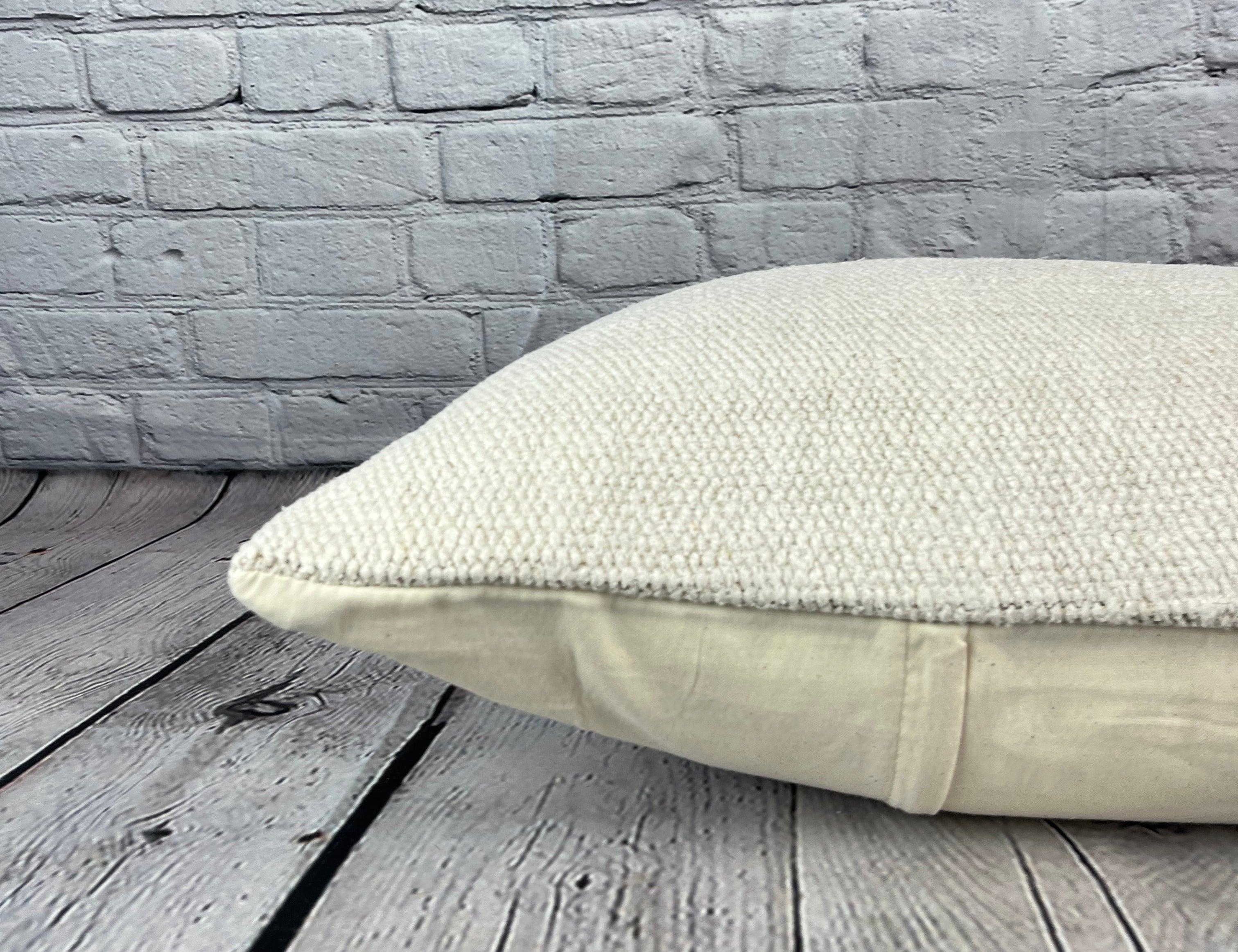 Noué à la main Coussin d'oreiller turc coussin blanc naturel 16 x 24 n° 6169 en vente