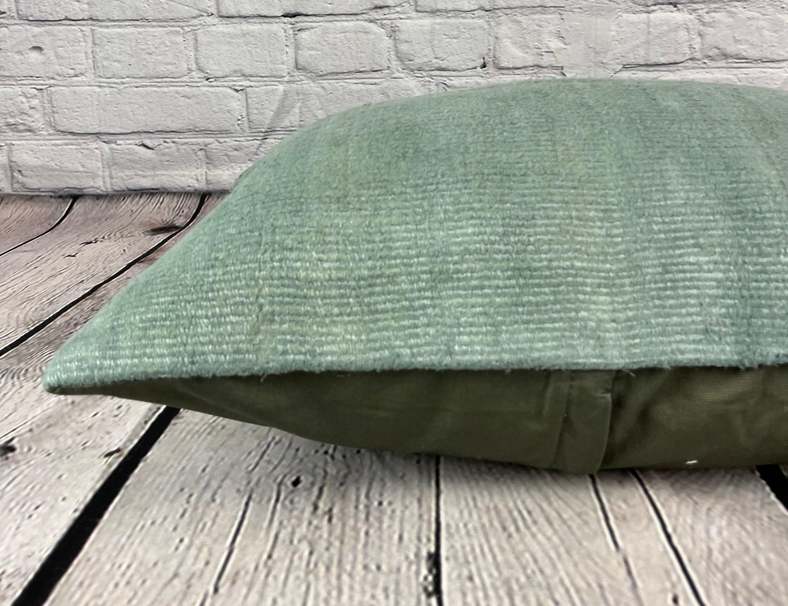 16 x 24 Hemp Turkish Cushion Natural Spanish Green Pillow Cushion Cover #6031 In New Condition For Sale In Houston, TX
