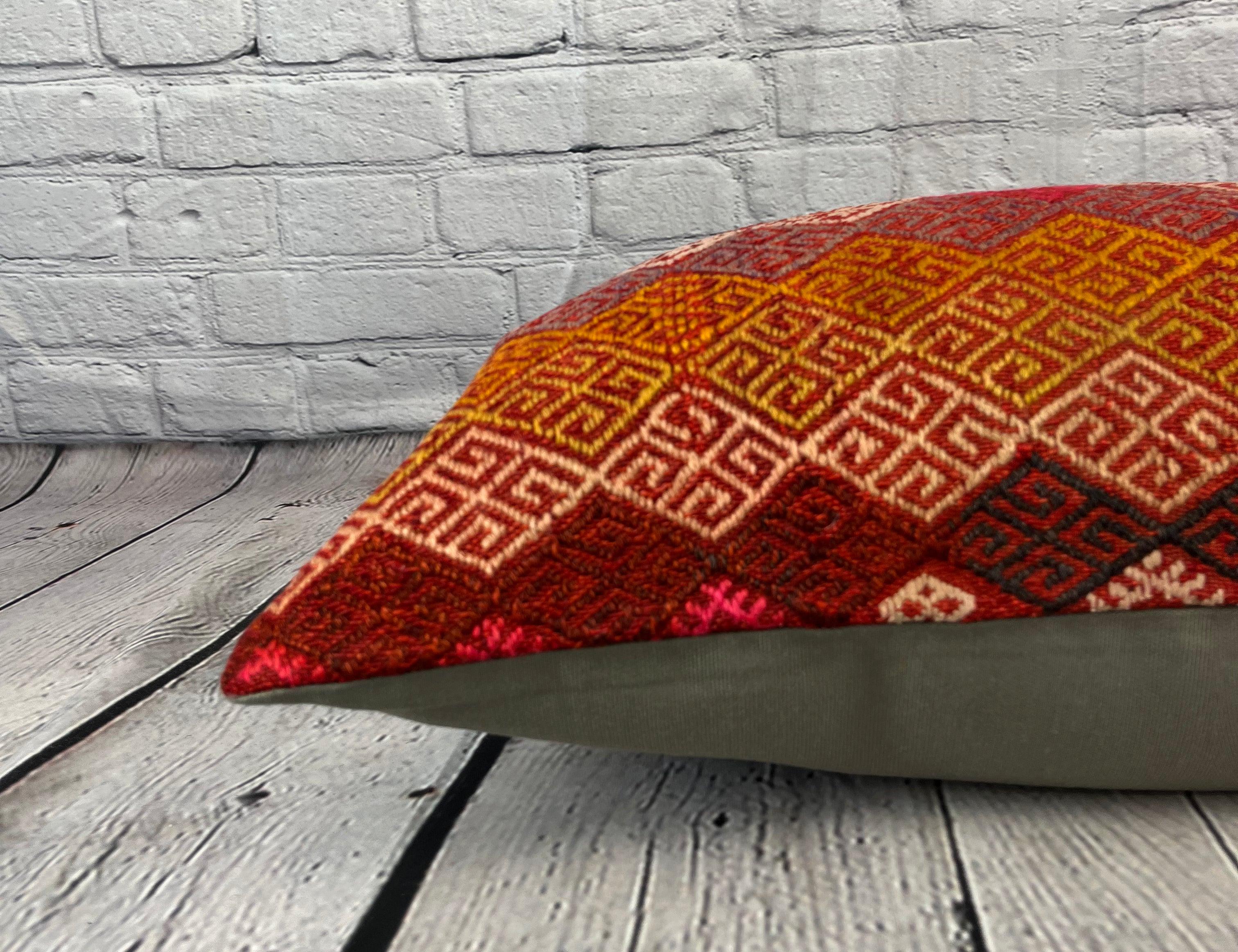 16 x 24 Kilim Pillow Turkish Topkapi Treasure Pillow Cushion Cover #6884 In New Condition For Sale In Houston, TX