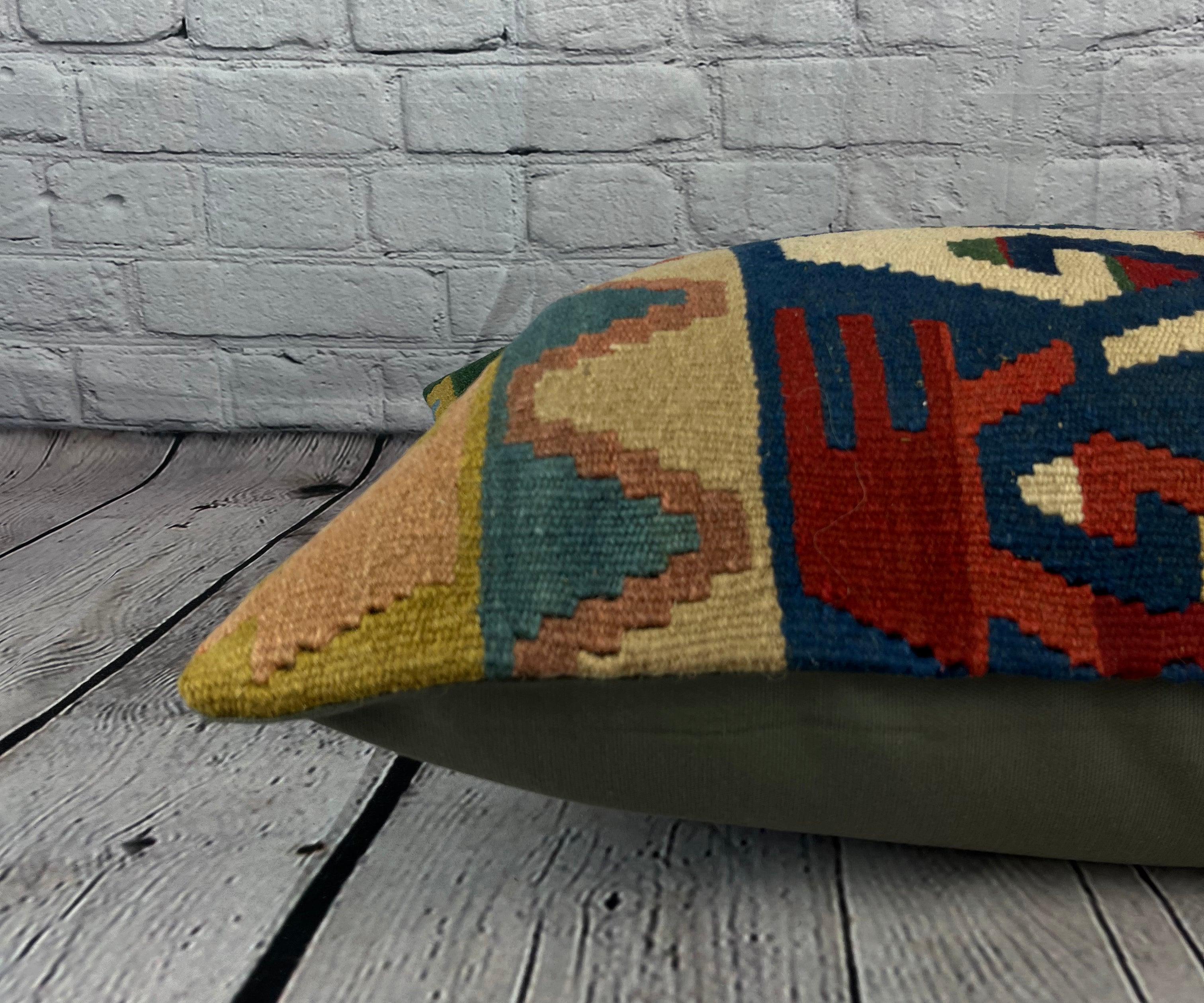 Noué à la main Coussin de coussin turc 16 x 24 Kilim turc Coffee Break Couvercle n°6943 en vente
