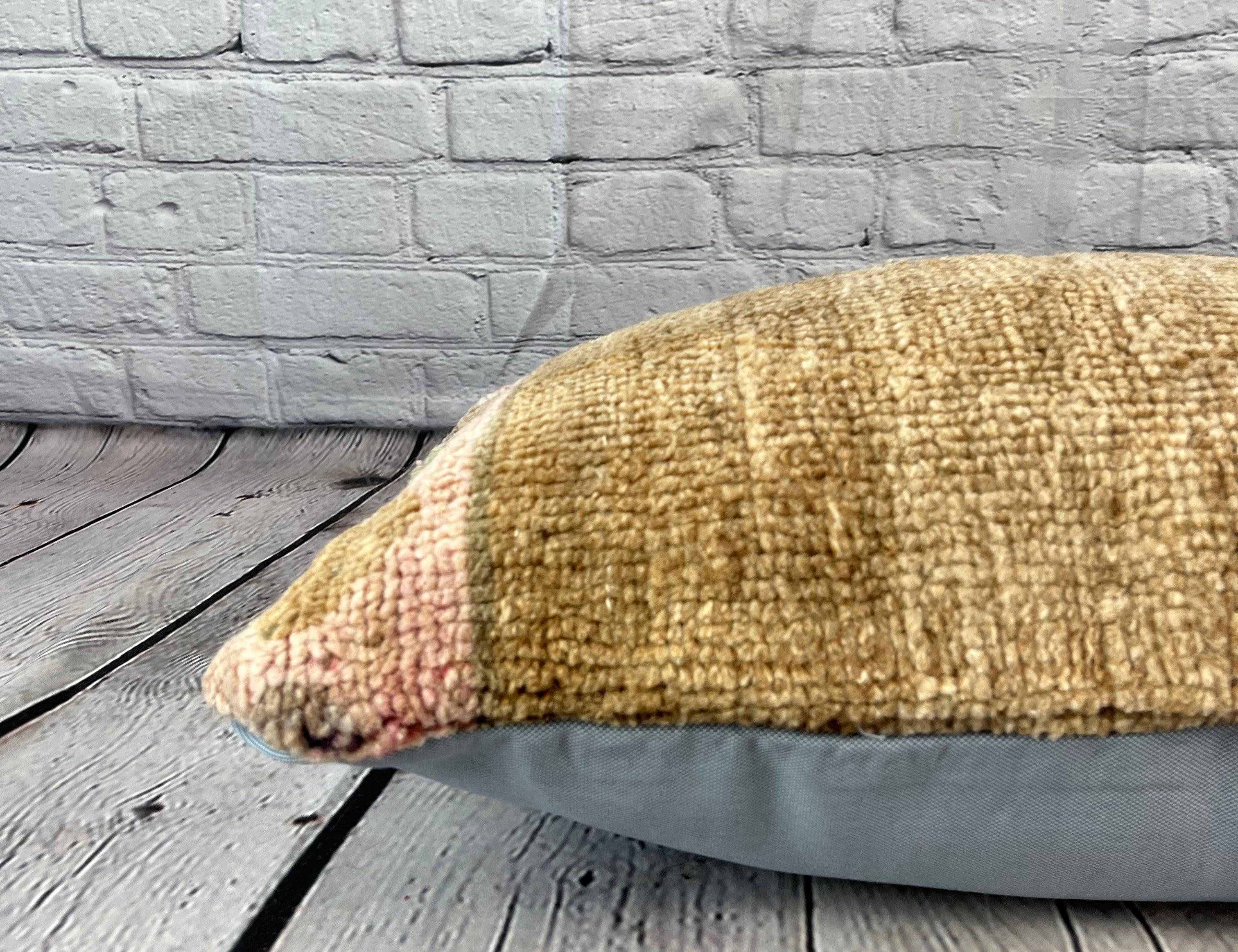 Noué à la main Coussin d'oreiller tapisserie byzantine Essence turque 16 x 24 #7425 en vente