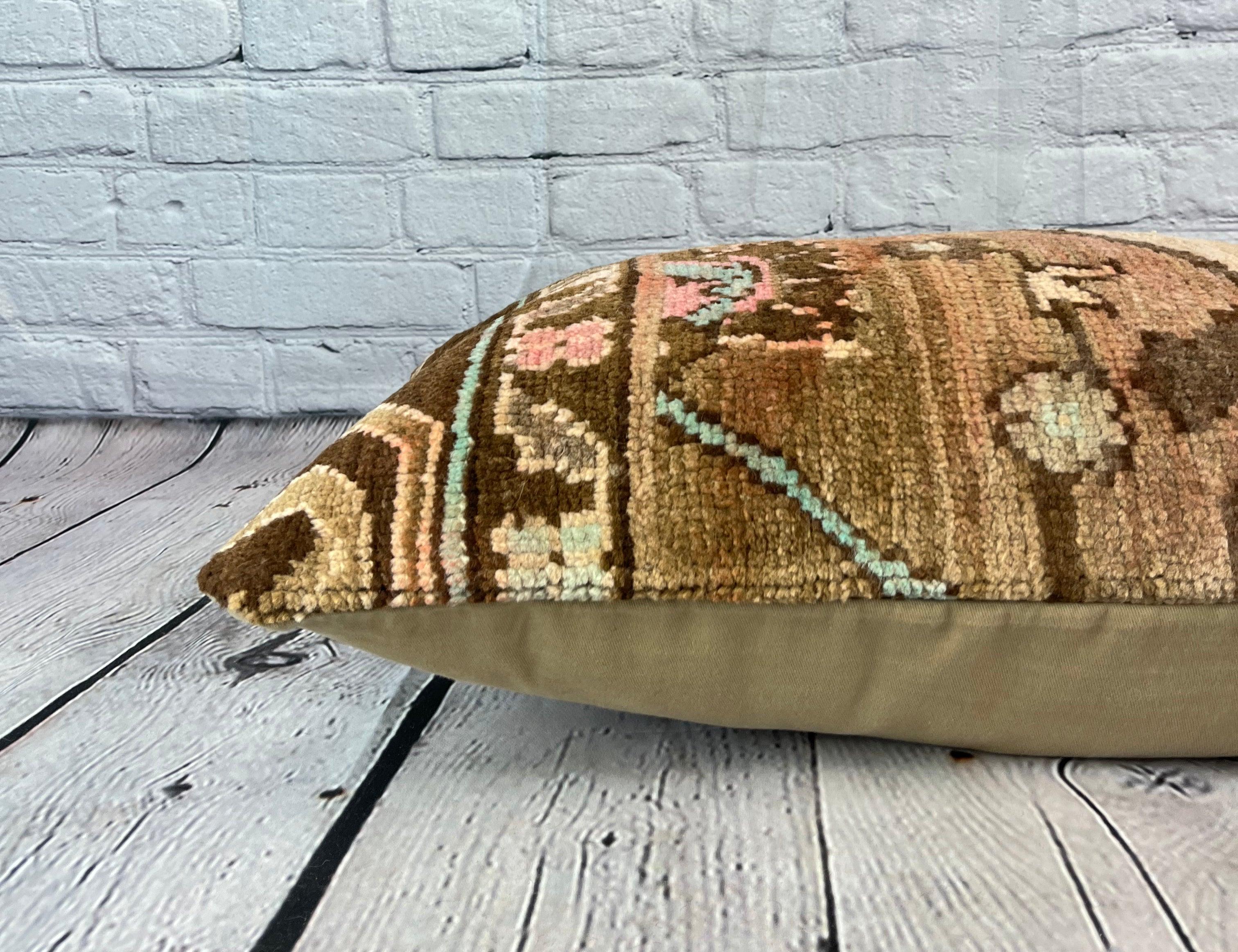 Noué à la main Coussin de tapisserie Byzantine Radiance turque 16 x 24 #7719 en vente