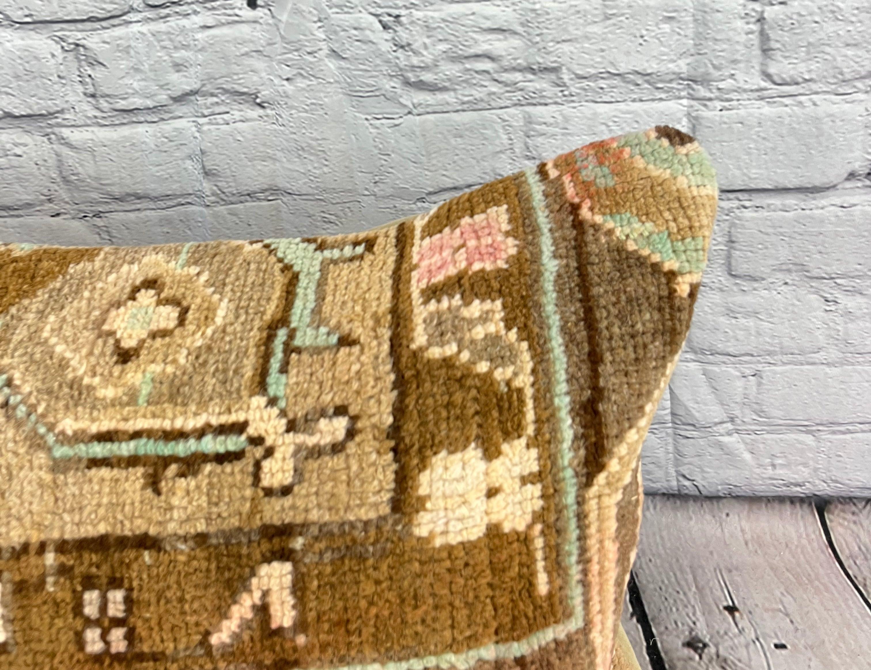 Hand-Knotted 16 x 24 Rug Pillow Golden Oasis Turkish Pillow Cushion Cover #7729 For Sale