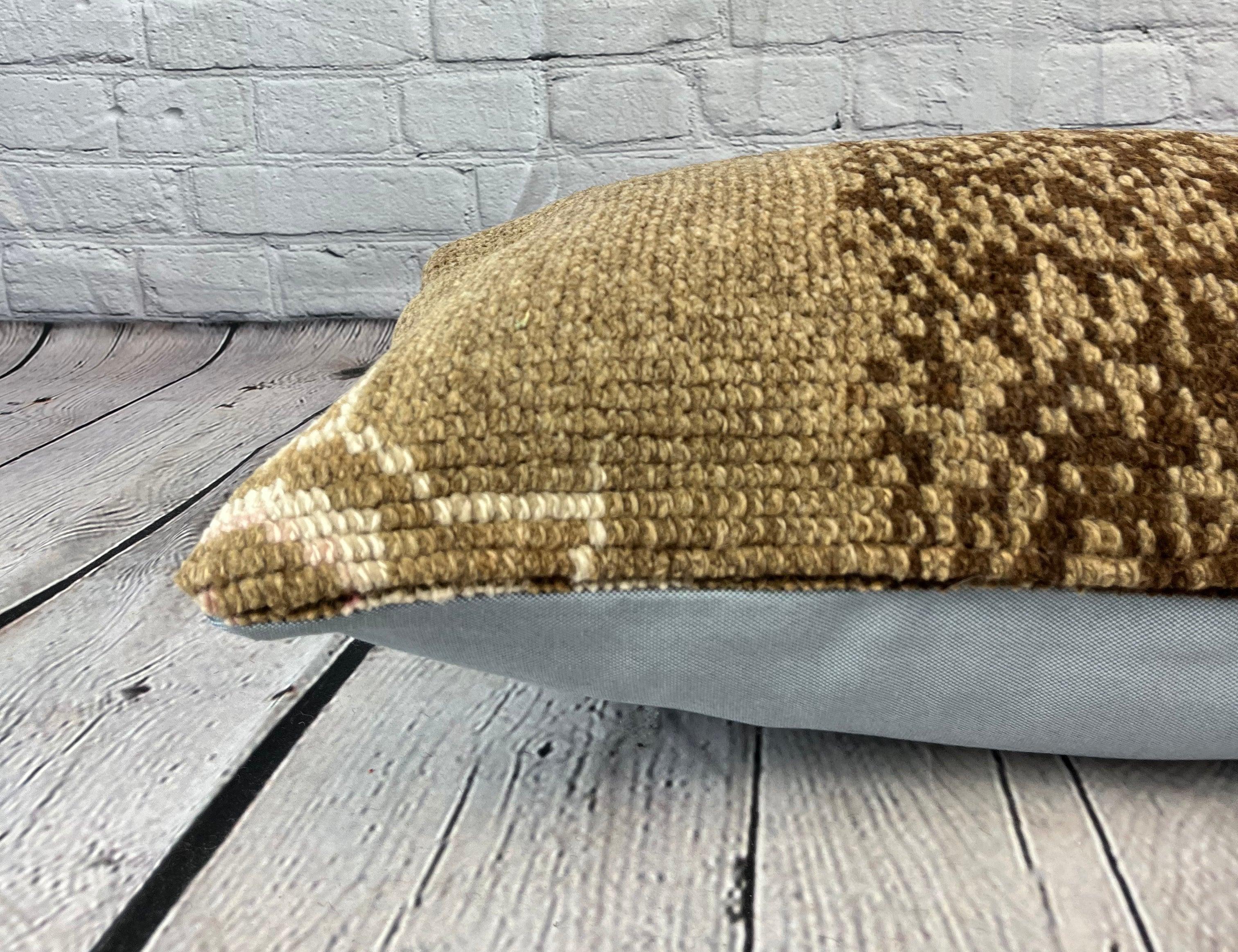 Noué à la main Coussin d'oreiller Ottoman Opulence turc 16 x 24 #7475 en vente
